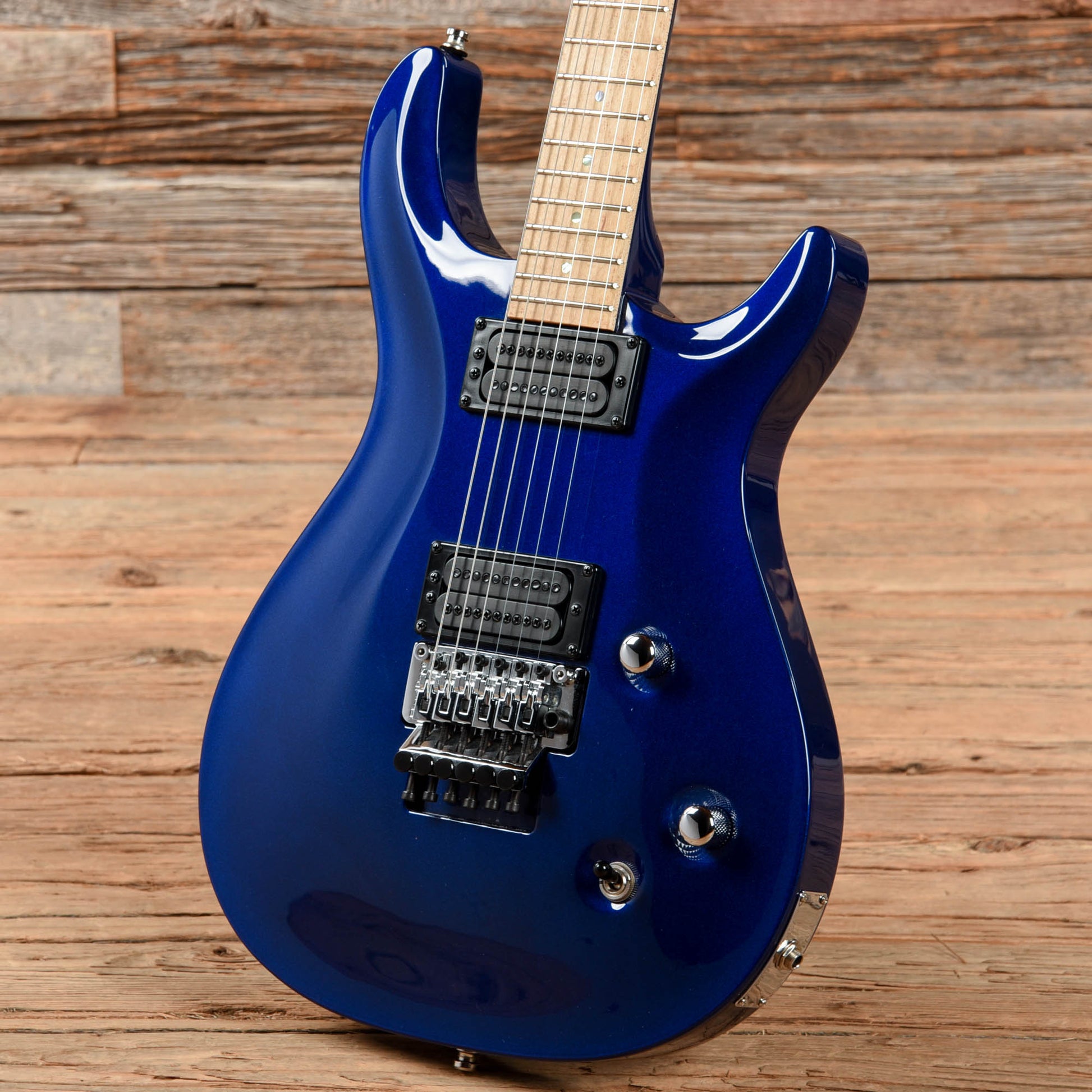 Carvin CT4 Blue Sparkle Electric Guitars / Solid Body