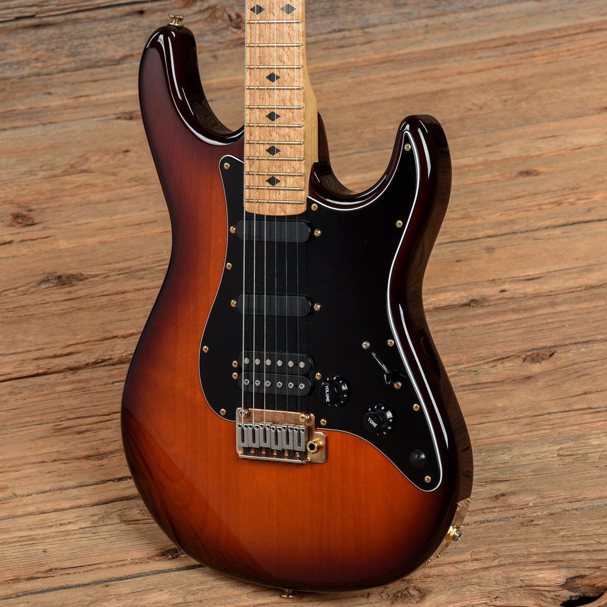 Carvin Greg Howe Prototype – Chicago Music Exchange