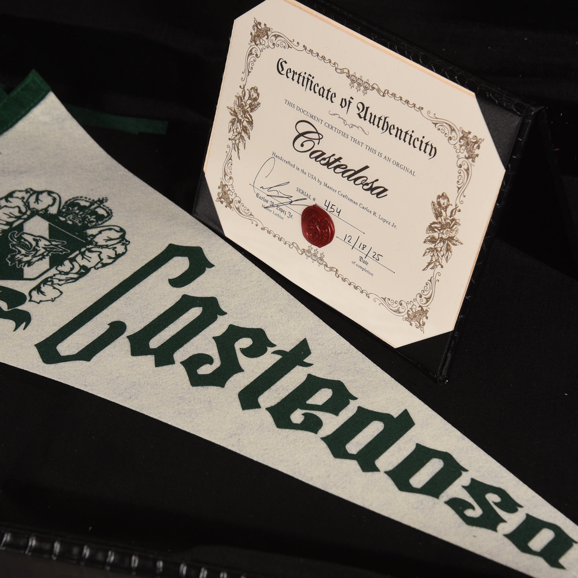 Castedosa 3511 Lobo Semi-Hollow Aged 3-Tone Sunburst w/TS Humbuckers Electric Guitars / Semi-Hollow