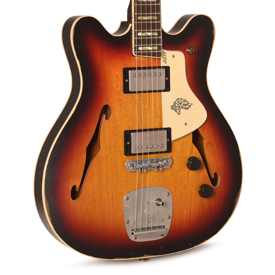 Castedosa 3511 Lobo Semi-Hollow Aged 3-Tone Sunburst w/TS Humbuckers Electric Guitars / Semi-Hollow