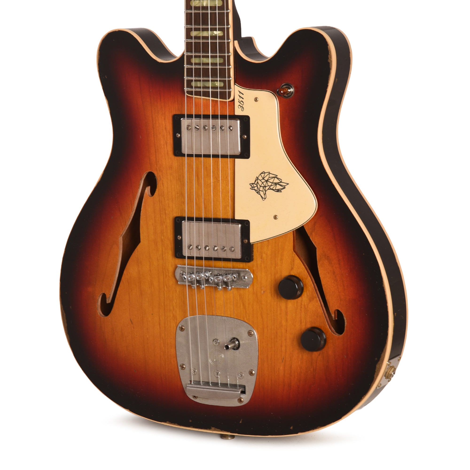 Castedosa 3511 Lobo Semi-Hollow Aged 3-Tone Sunburst w/TS Humbuckers Electric Guitars / Semi-Hollow