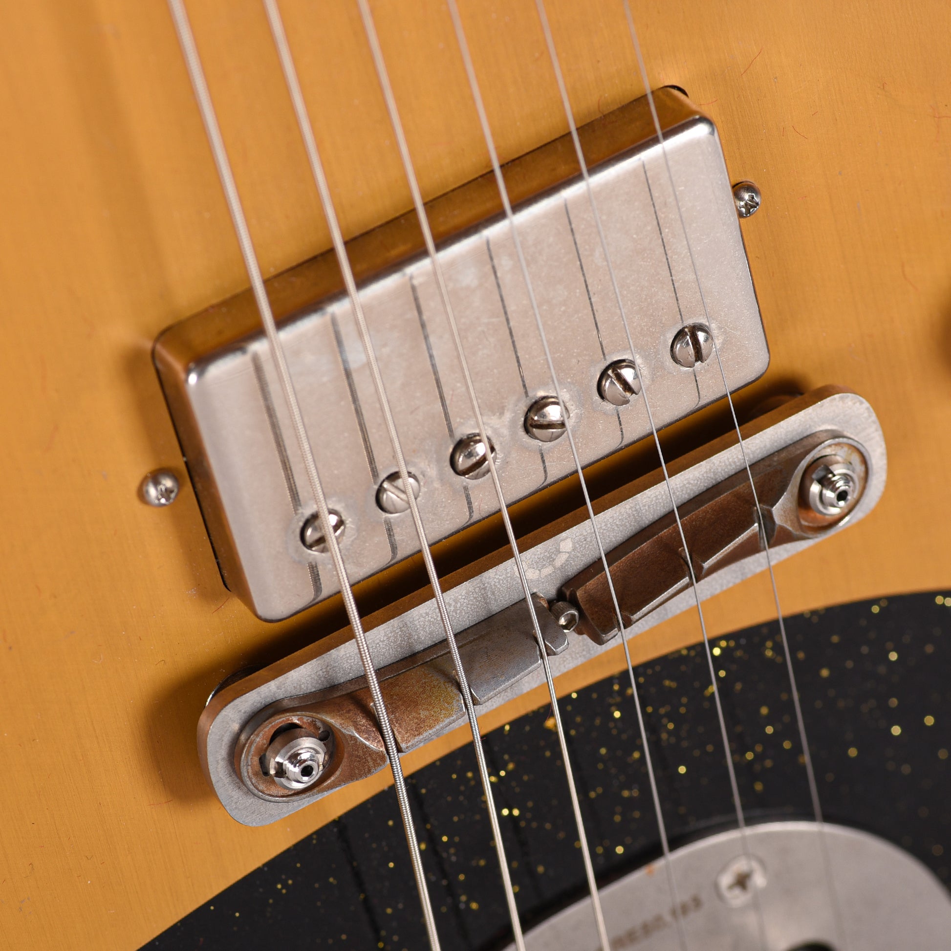 Castedosa Maravilla L-84 Standard Heavy Aged Black Over Surf Burst Electric Guitars / Solid Body