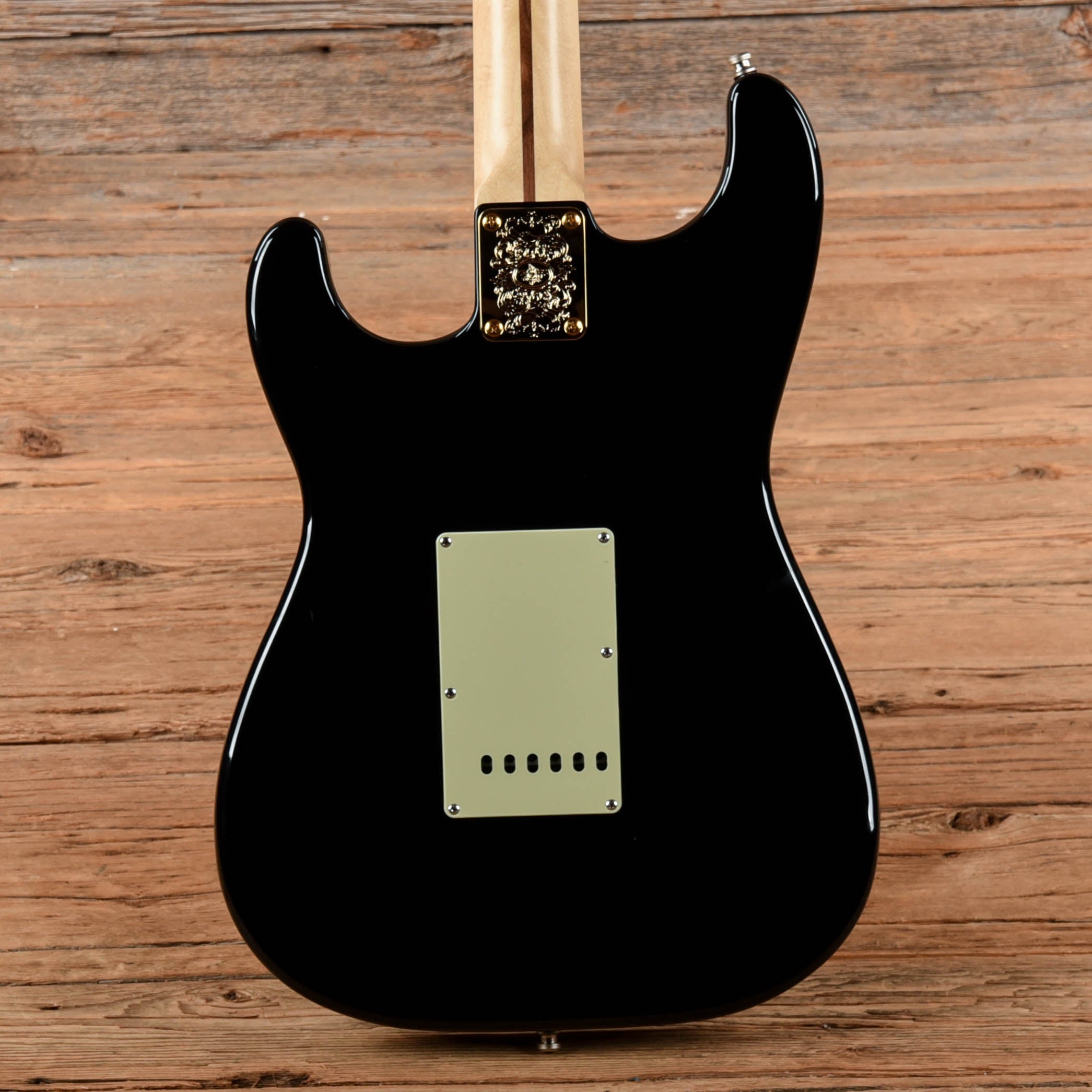 Fender Aerodyne Classic Stratocaster 3-Color Sunburst 2019