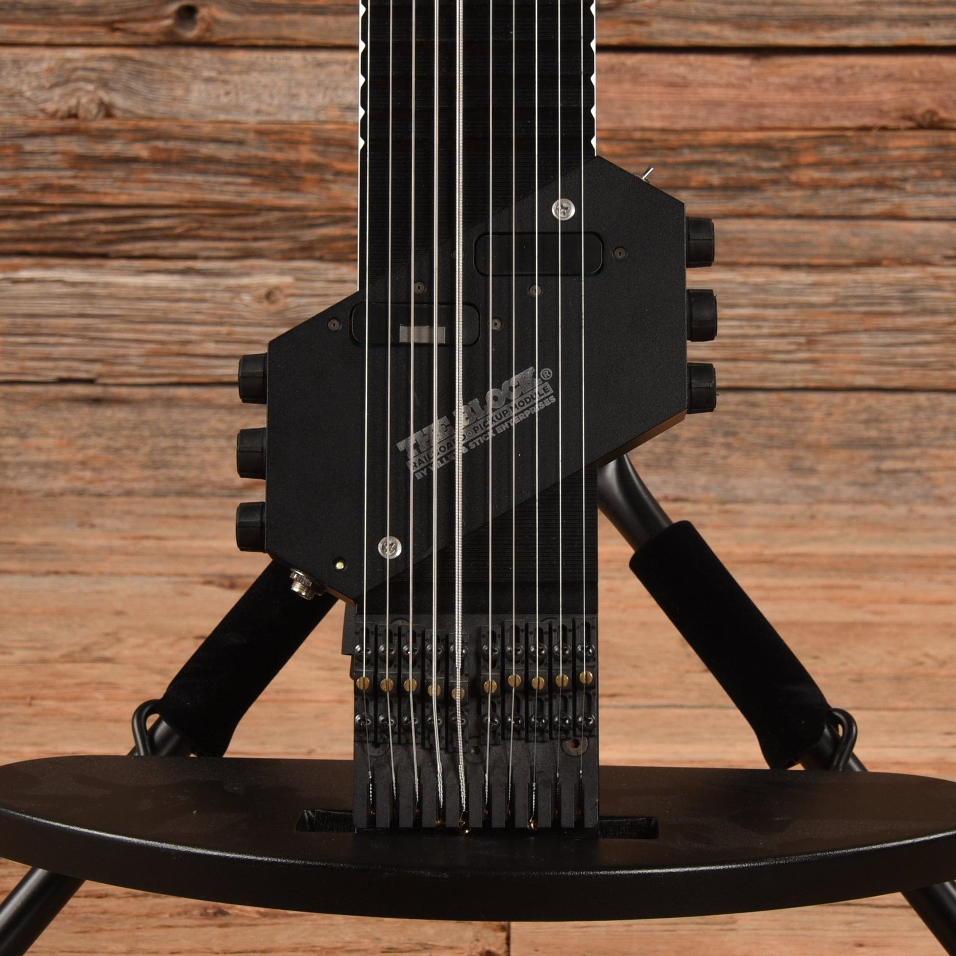 Chapman Stick Railboard 10-String Black – Chicago Music Exchange