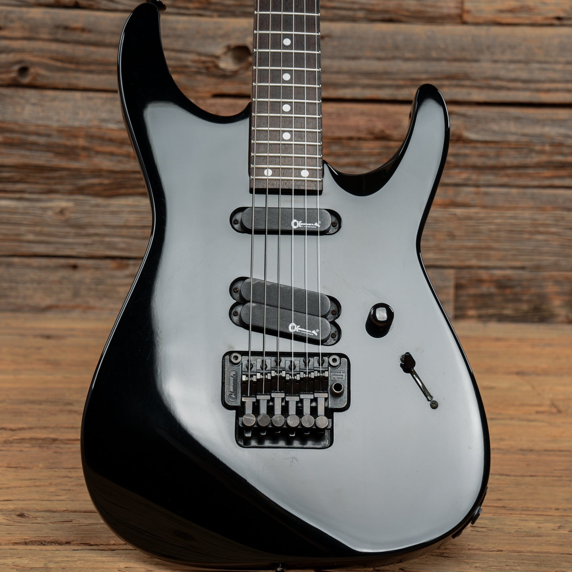 Charvel 275 Deluxe Black – Chicago Music Exchange