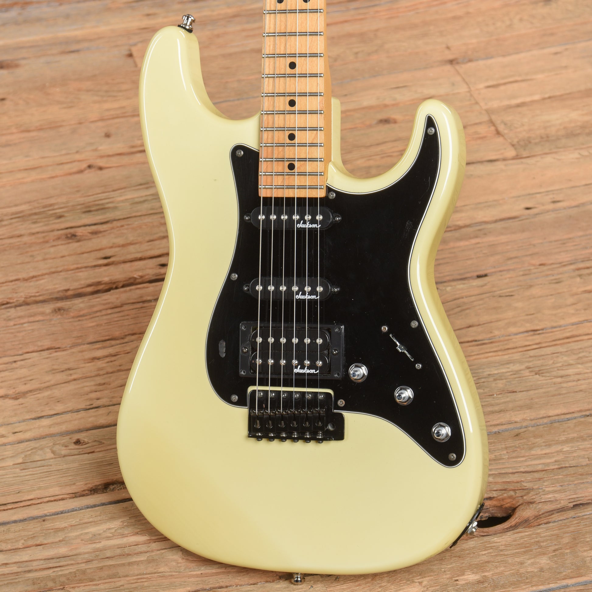 Charvel Mark II White 1988 Electric Guitars / Solid Body