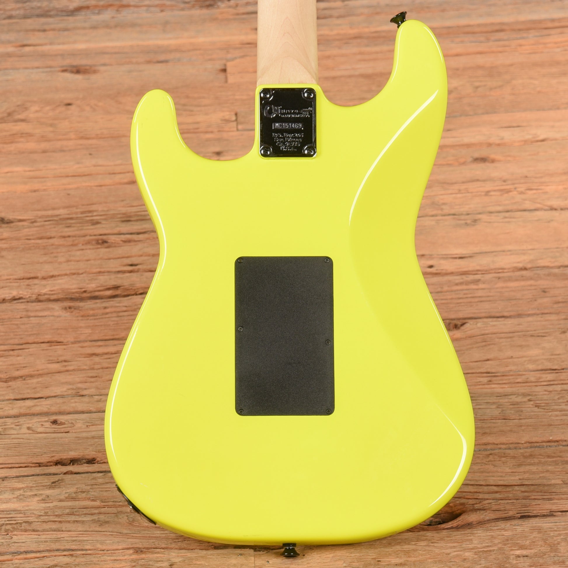 Charvel Pro-Mod So-Cal Style 1 HH FR Neon Yellow 2015 Electric Guitars / Solid Body