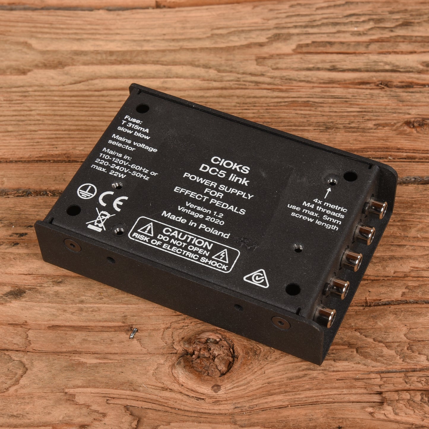 CIOKS DC5 Link 100/300mA 5-Outlet 9-18v Power Supply Effects and Pedals / Pedalboards and Power Supplies