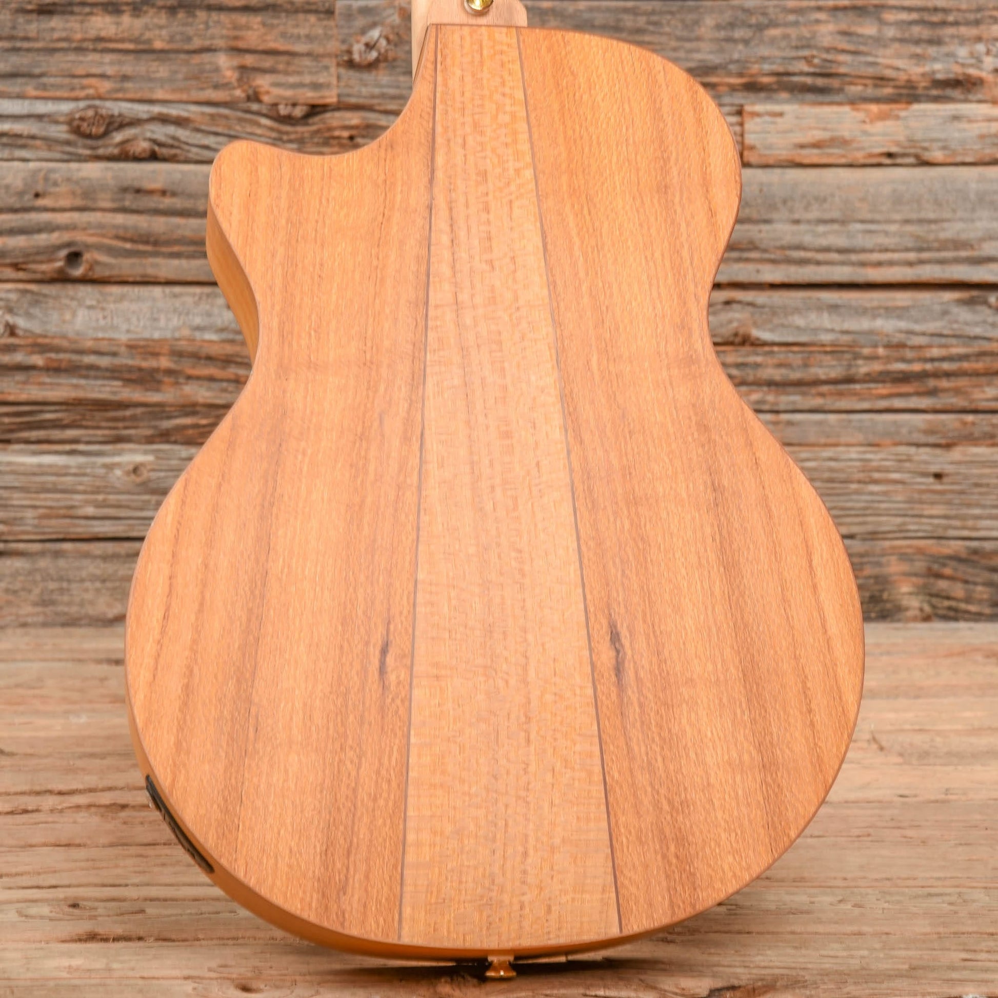 Cole Clark AN2EC Natural Acoustic Guitars / OM and Auditorium