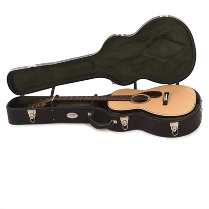 Collings 002H Traditional 12-Fret German Spruce/Rosewood Natural Acoustic Guitars