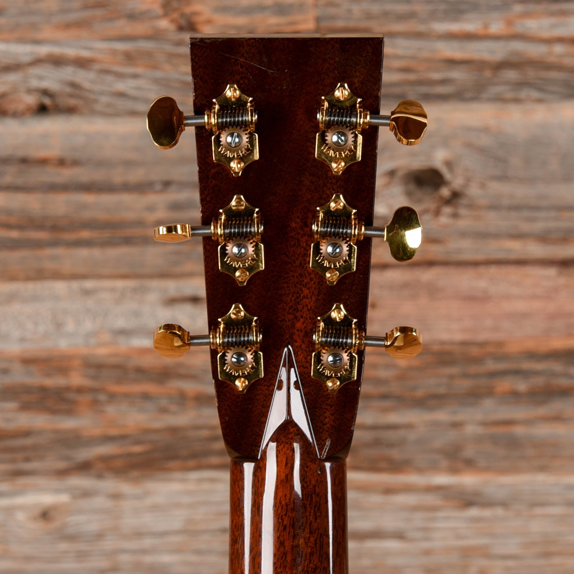 Collings 002H 14-Fret Natural Acoustic Guitars / OM and Auditorium