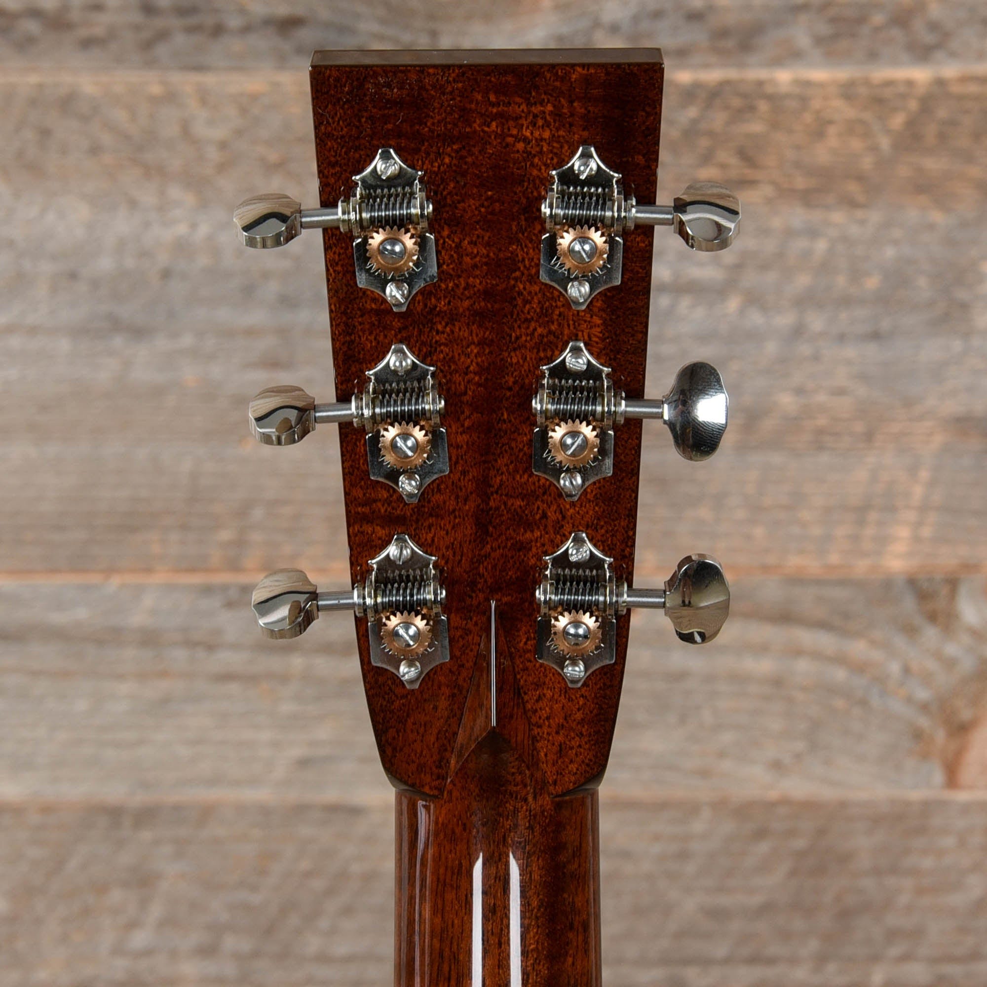 Collings 002H 14-Fret Sitka/Rosewood Natural Acoustic Guitars / Parlor
