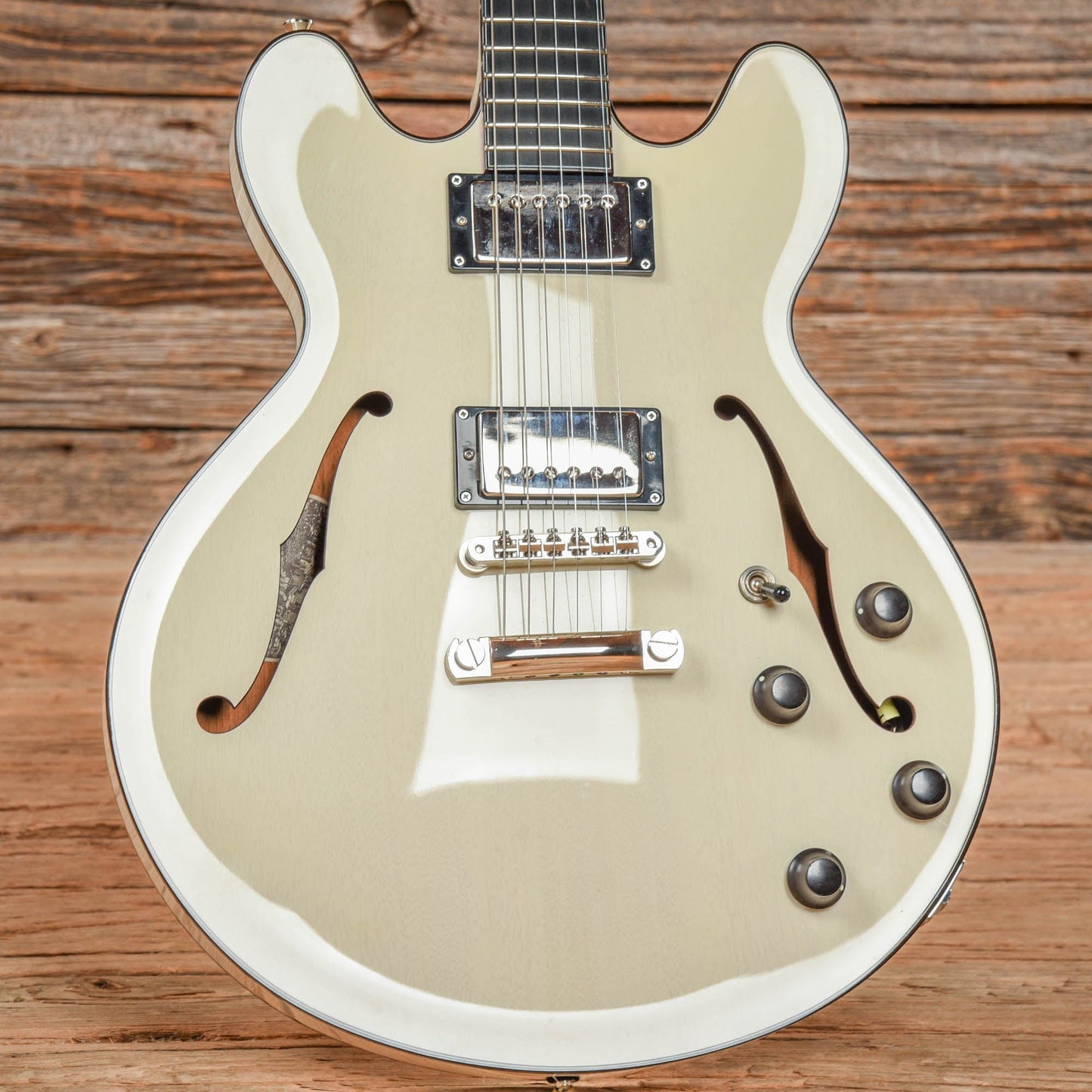 Collings I-35 Deluxe Vintage White Electric Guitars / Semi-Hollow