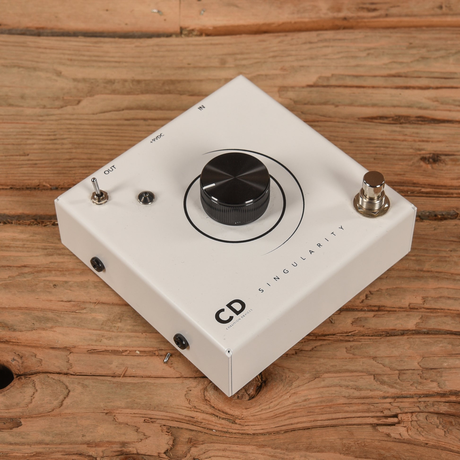 Collision Devices Singularity One Knob Fuzz Pedal White Effects and Pedals / Fuzz