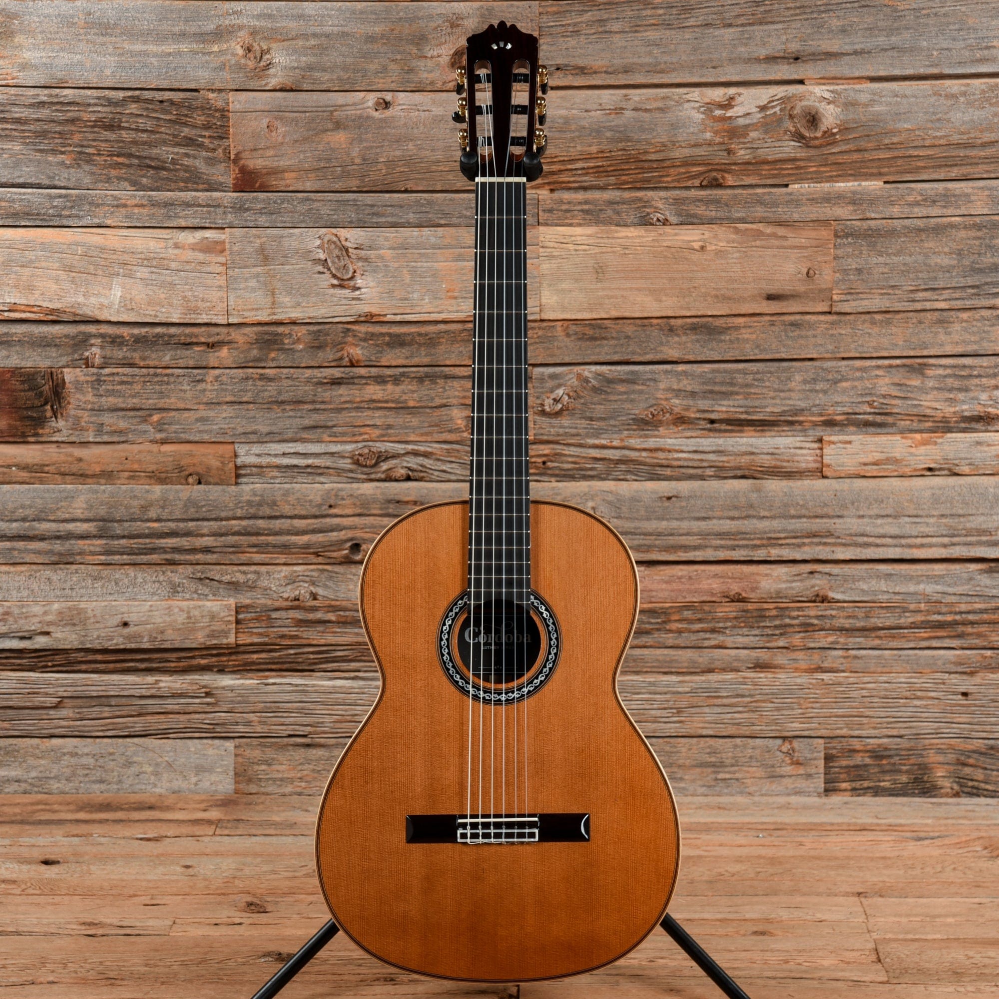 Cordoba C-12 Cedar Natural Acoustic Guitars / Classical