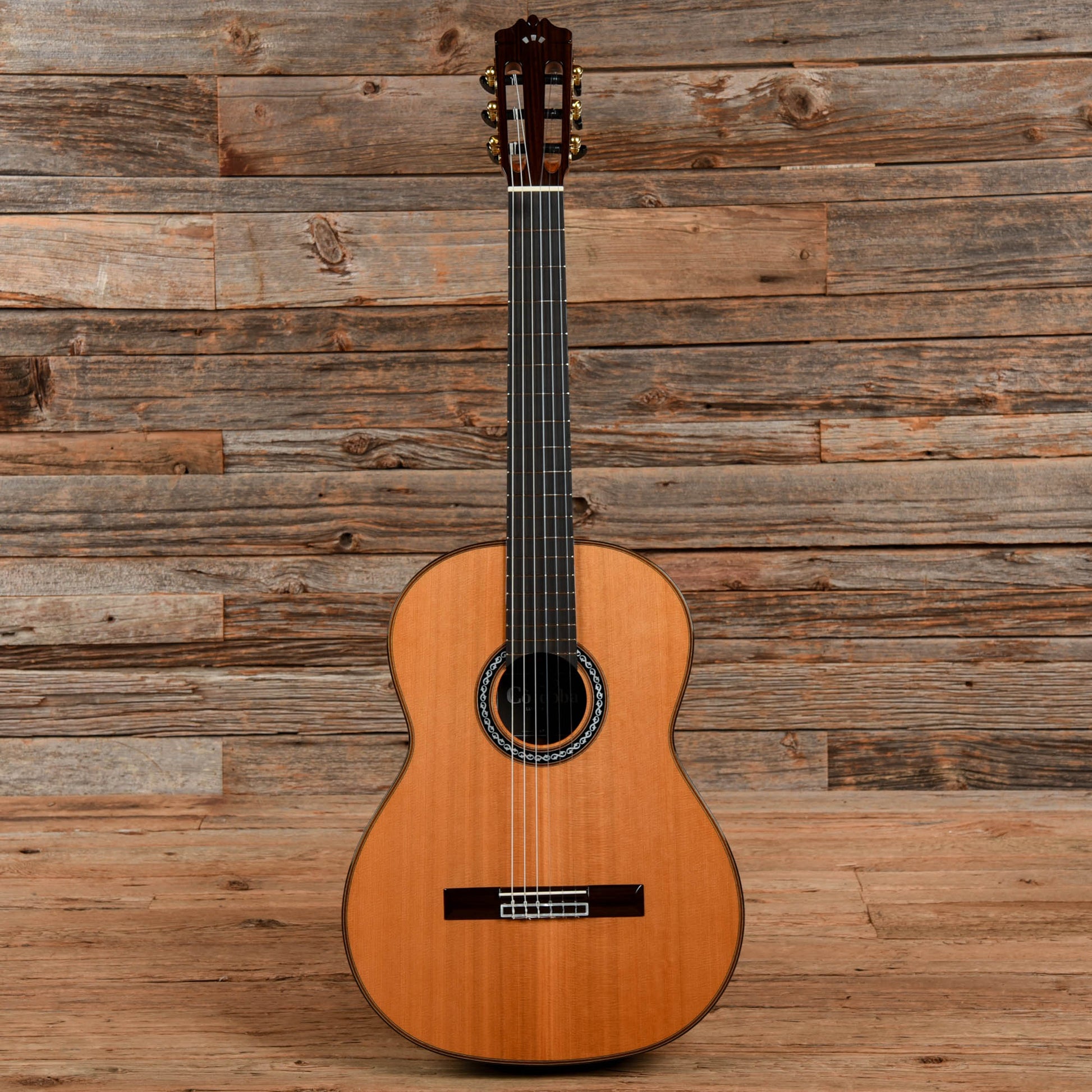 Cordoba C10 Cedar Natural Acoustic Guitars / Classical