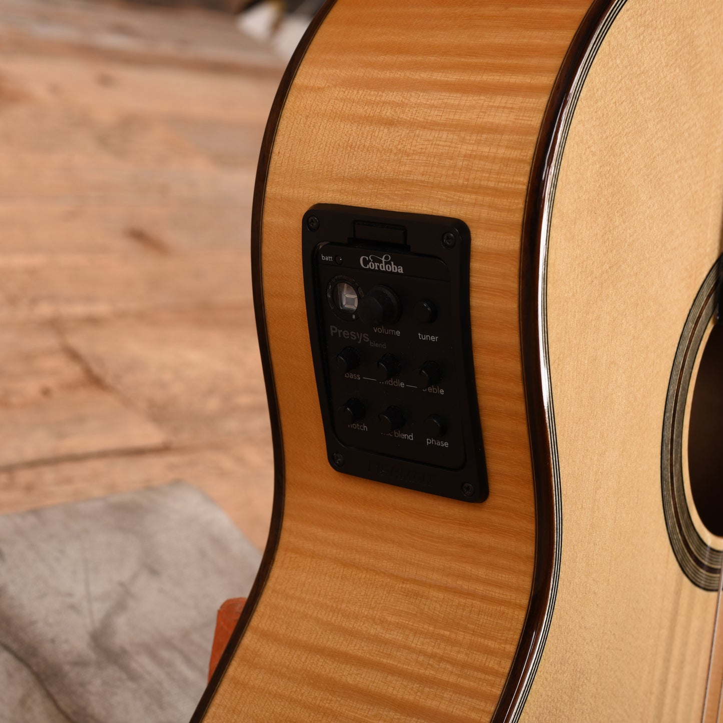 Cordoba Fusion 12 Maple Natural Acoustic Guitars