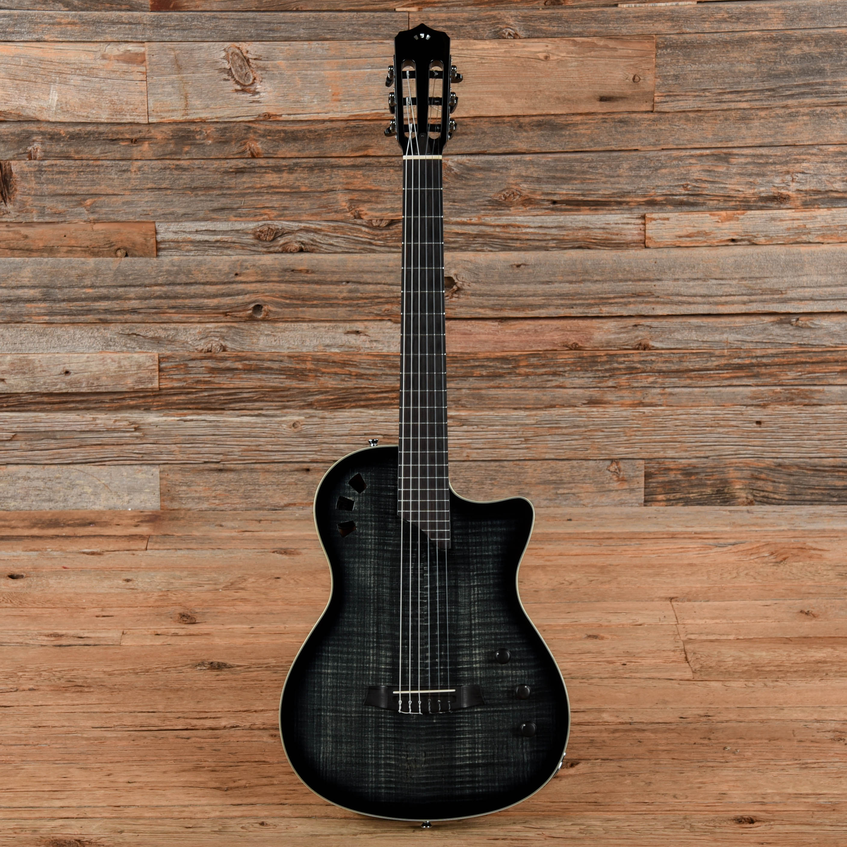 Cordoba Stage Black Burst – Chicago Music Exchange