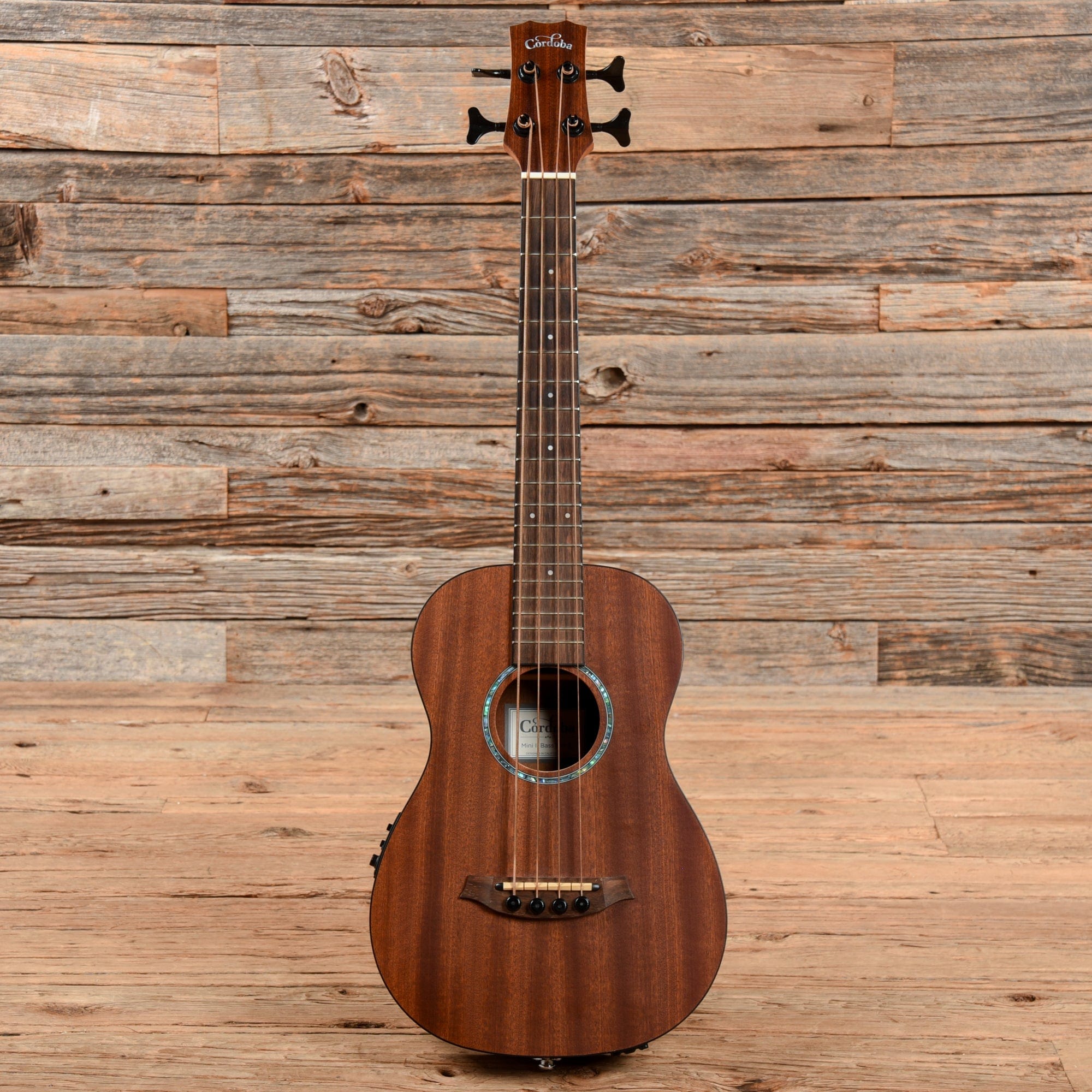 Cordoba Mini II Bass Natural Bass Guitars / 4-String