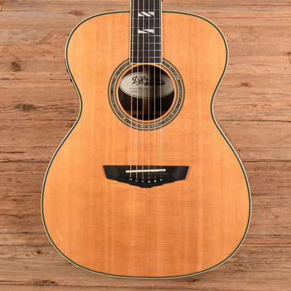 D'Angelico DAEOMVNATGP Natural Acoustic Guitars