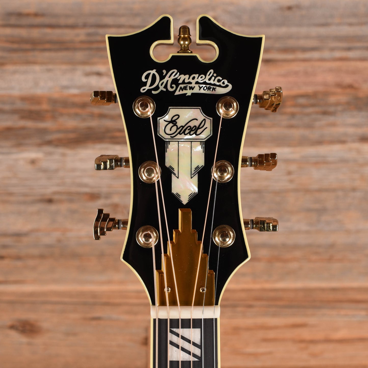 D'Angelico DAEOMVNATGP Natural Acoustic Guitars