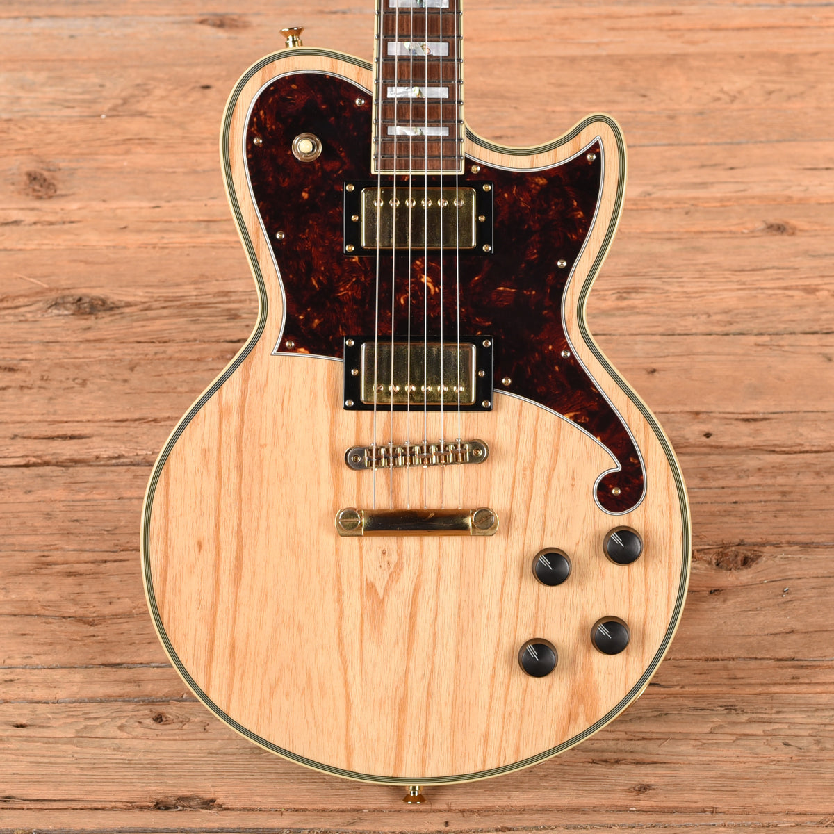 D'Angelico Deluxe Atlantic Single Cut Natural Electric Guitars