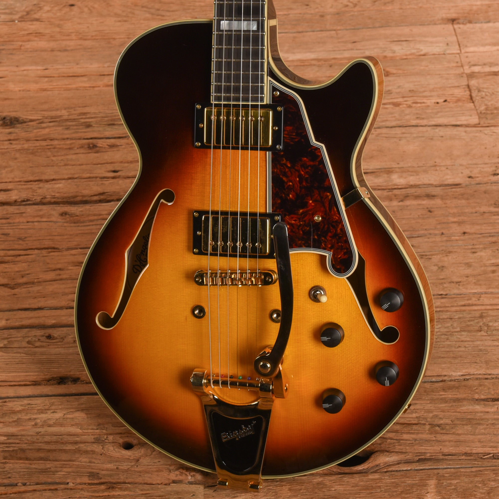 D'Angelico Deluxe Kurt Rosenwinkel SS Honey Burst 2017 Electric Guitars