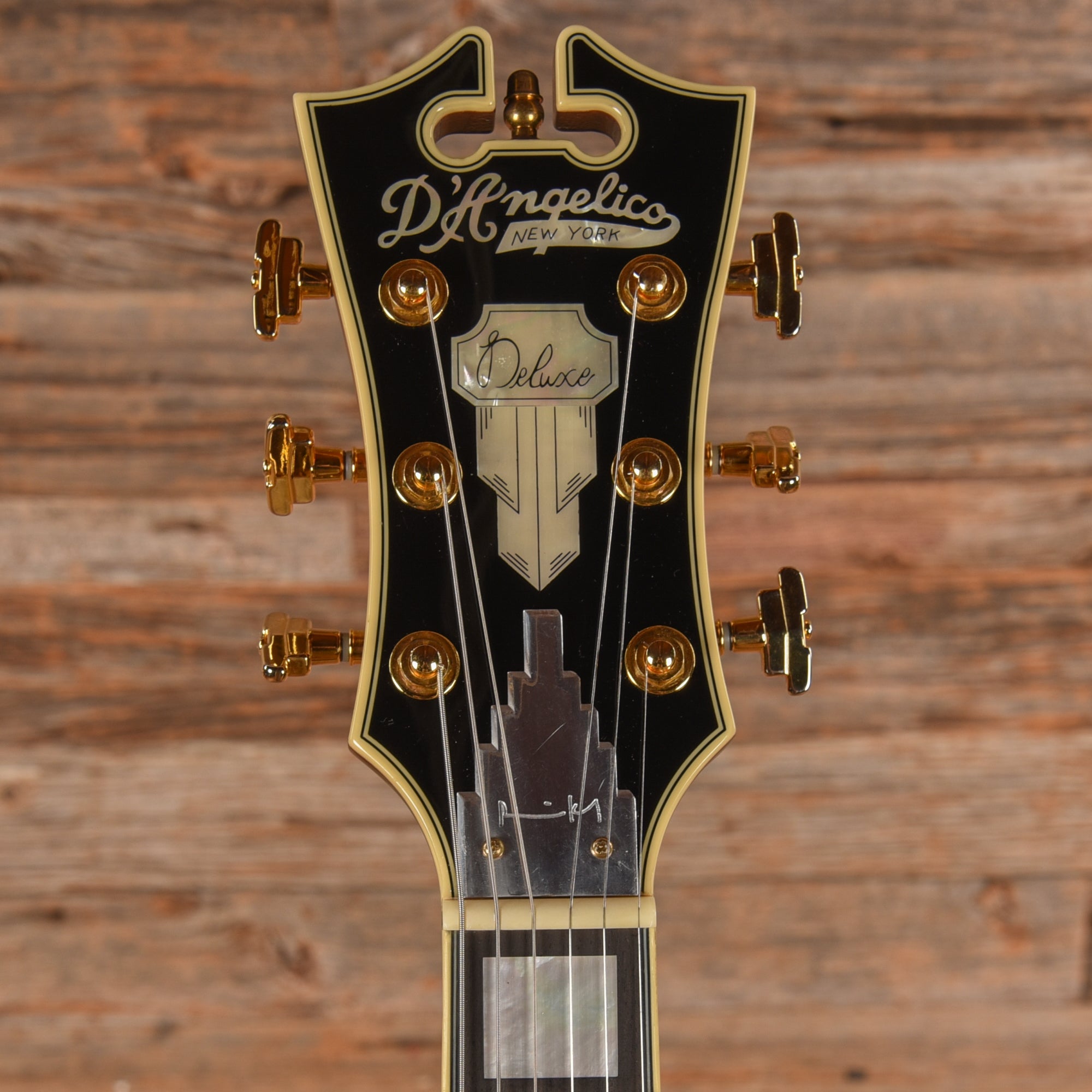 D'Angelico Deluxe Kurt Rosenwinkel SS Honey Burst 2017 Electric Guitars