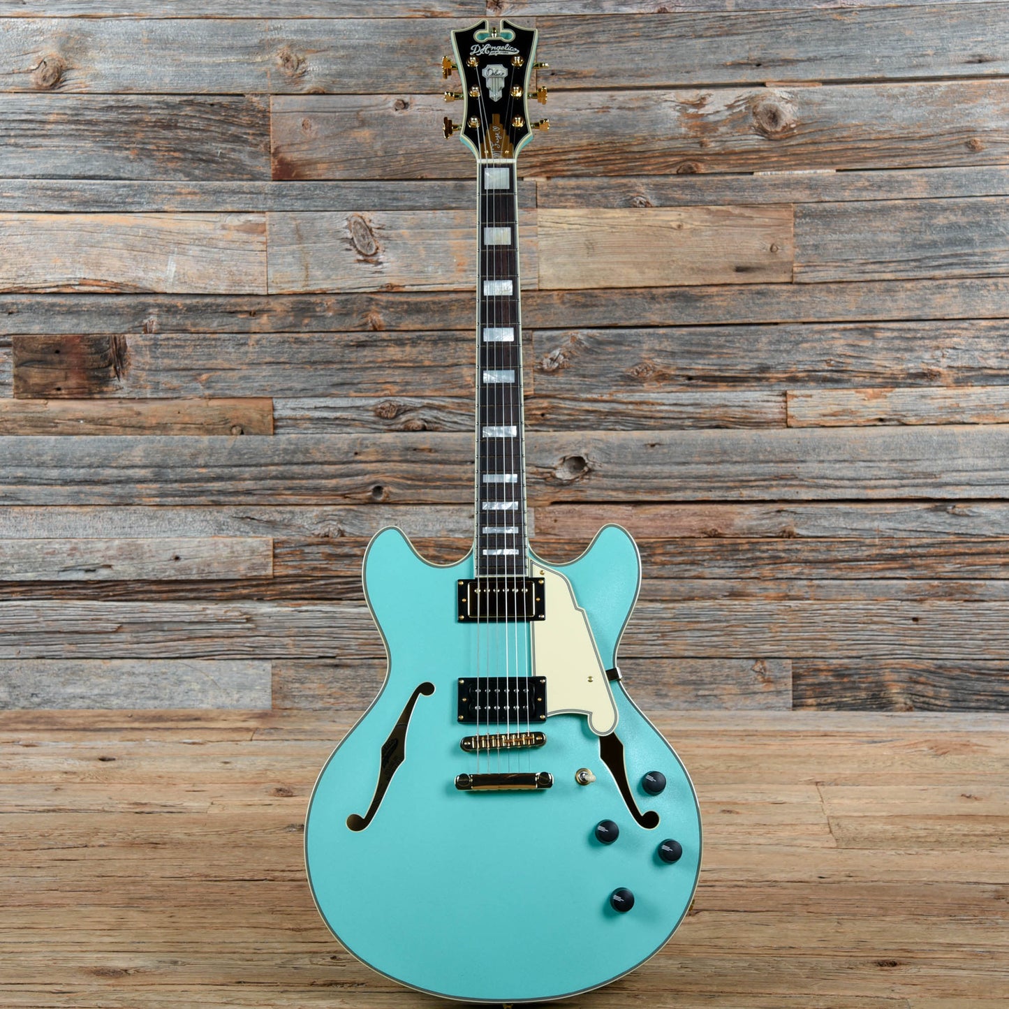 D'Angelico Deluxe Melanie Faye DC Blue 2023 Electric Guitars / Semi-Hollow