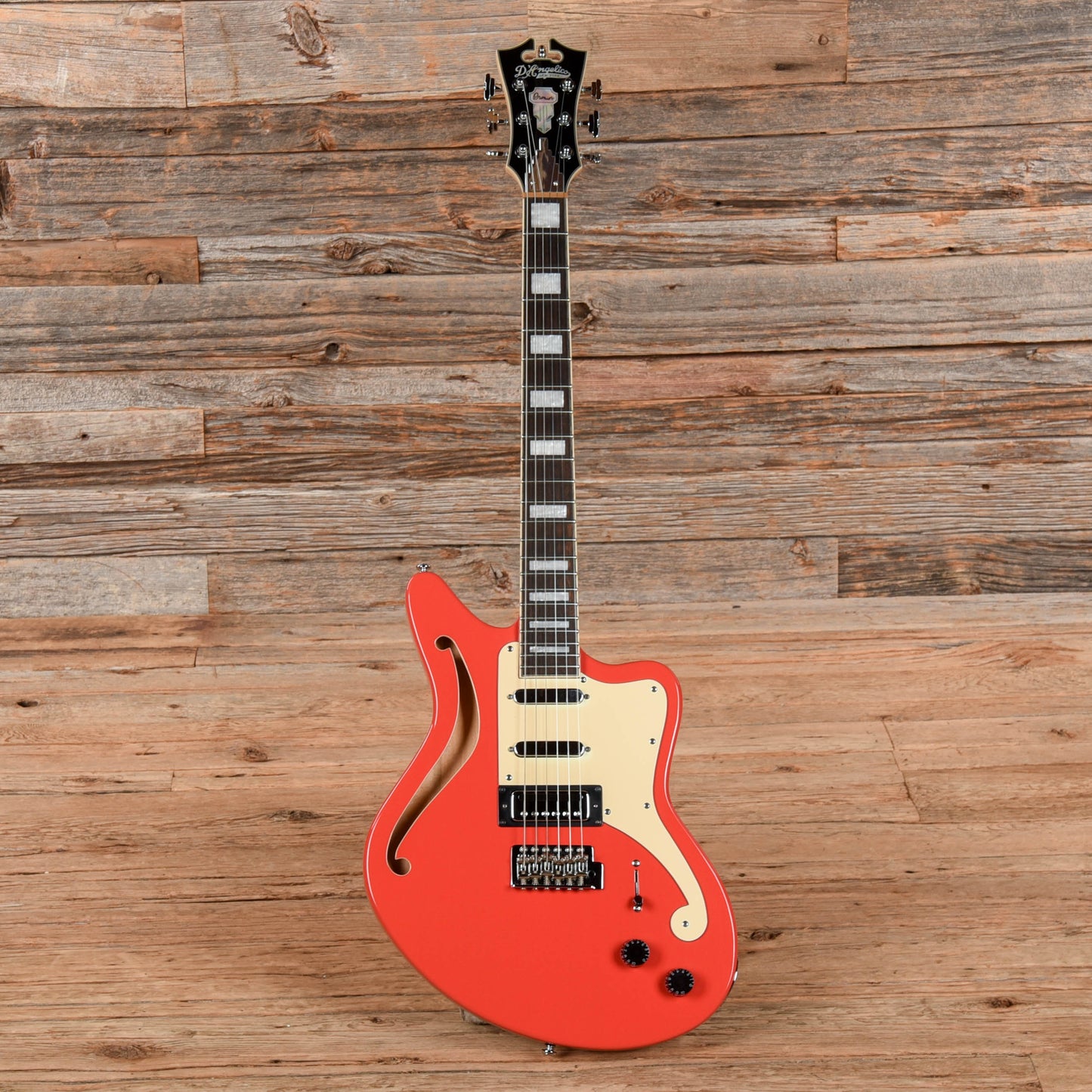 D'Angelico Premier Bedford SH Fiesta Red Electric Guitars / Semi-Hollow