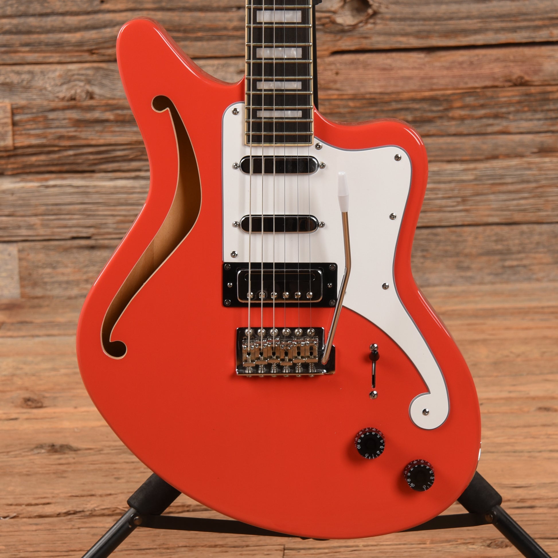 D'Angelico Premier Bedford SH w/ Tremolo Fiesta Red 2021 Electric Guitars / Semi-Hollow