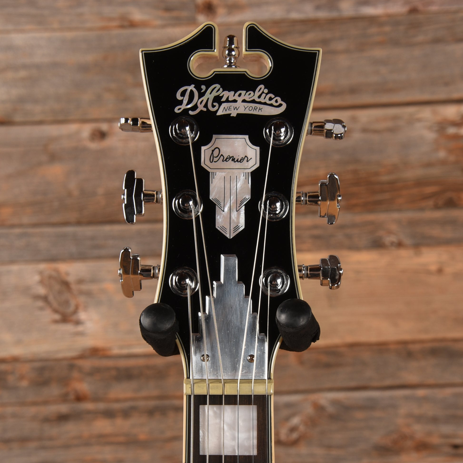 D'Angelico Premier Bedford SH w/ Tremolo Fiesta Red 2021 Electric Guitars / Semi-Hollow