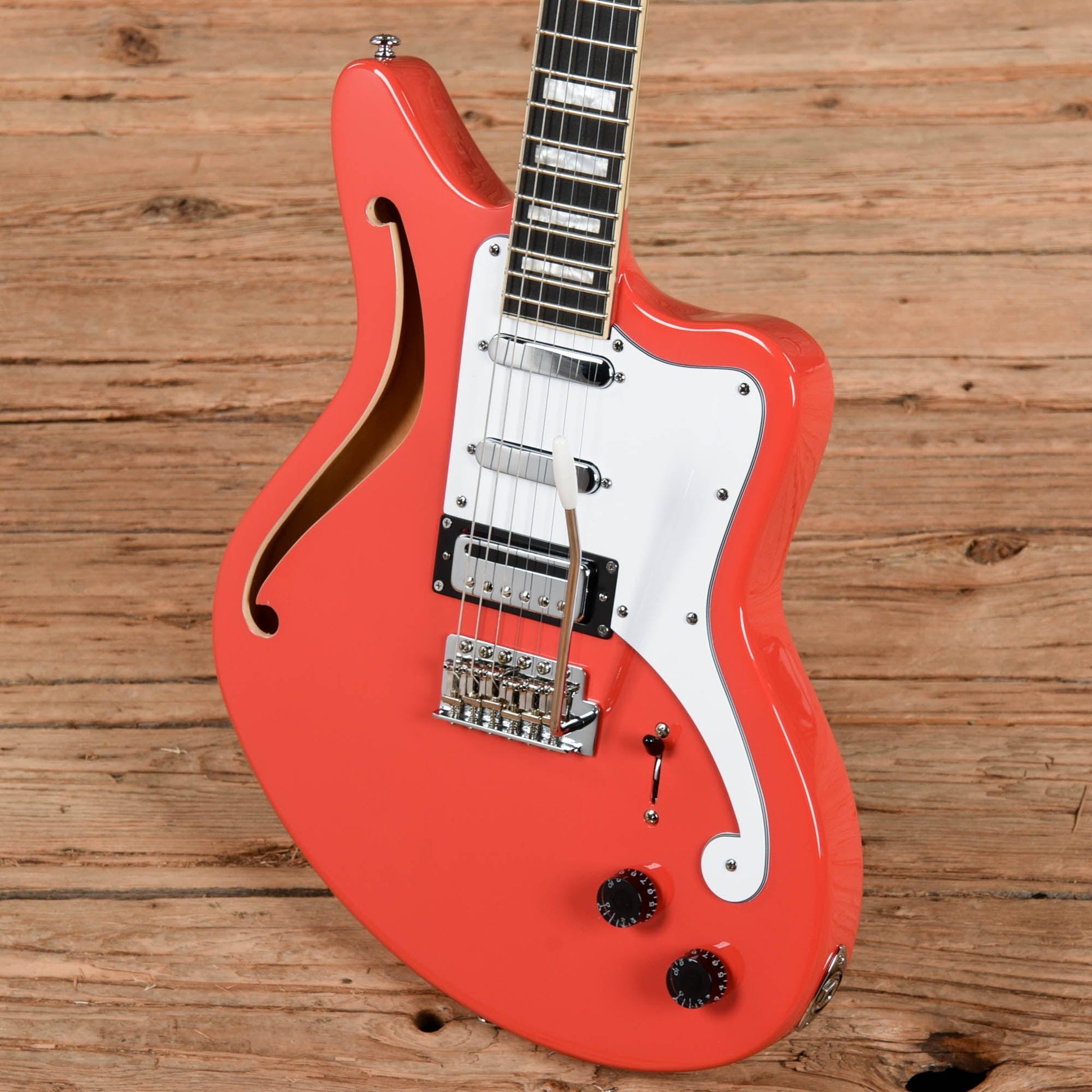 D'Angelico Premier Bedford SH with Tremolo Fiesta Red 2021 Electric Guitars / Semi-Hollow