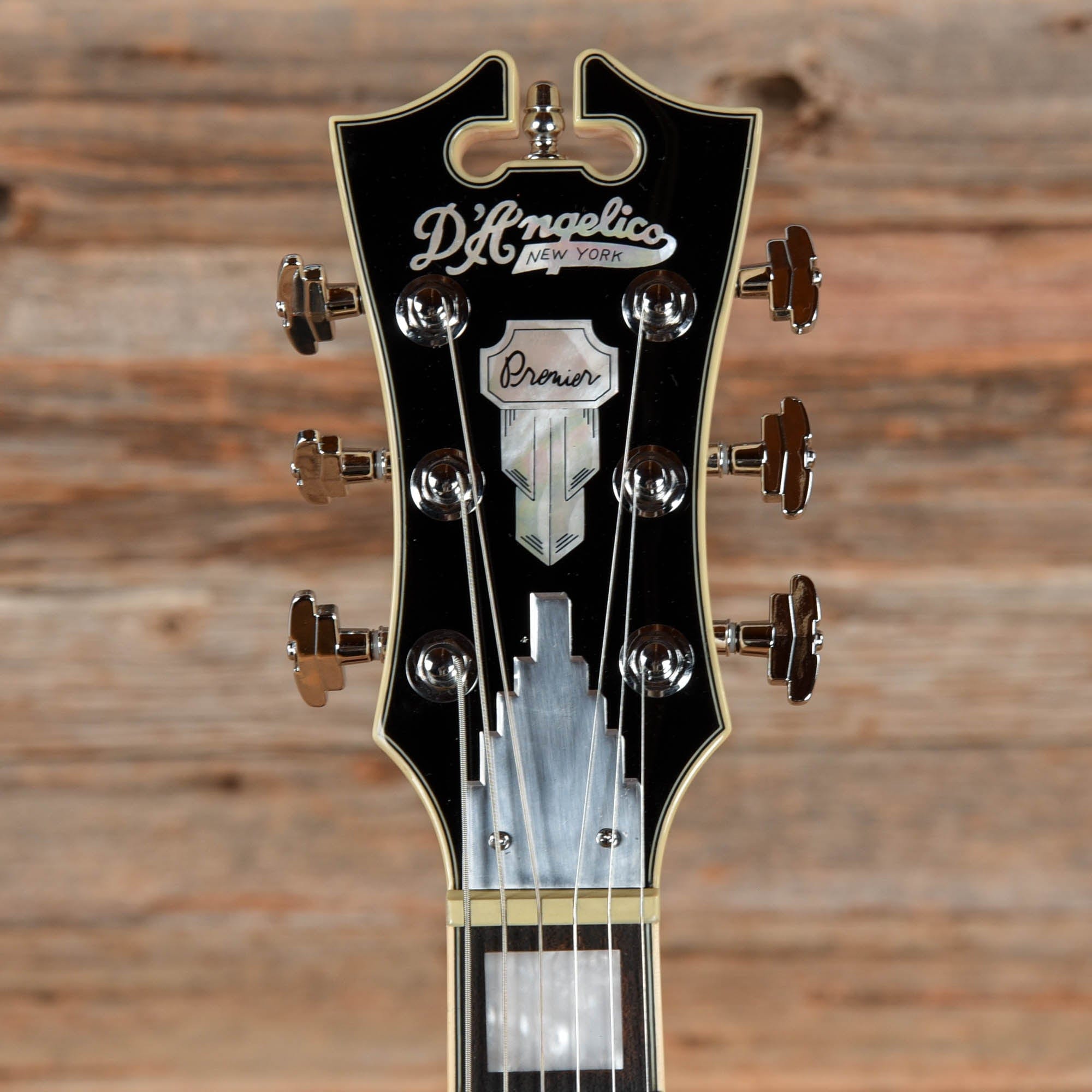 D'Angelico Premier Bedford SH with Tremolo Fiesta Red 2021 Electric Guitars / Semi-Hollow