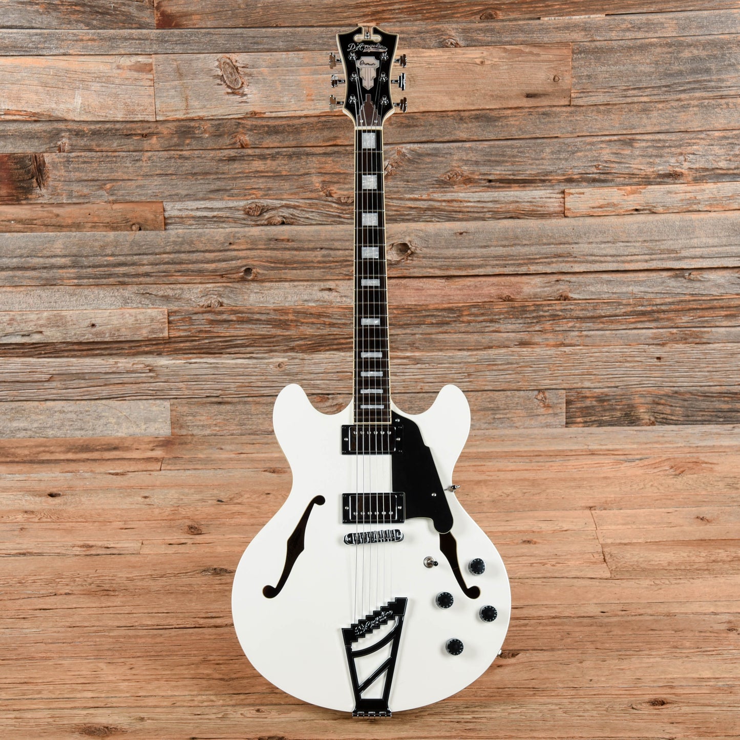 D'Angelico Premier DC White Electric Guitars / Semi-Hollow