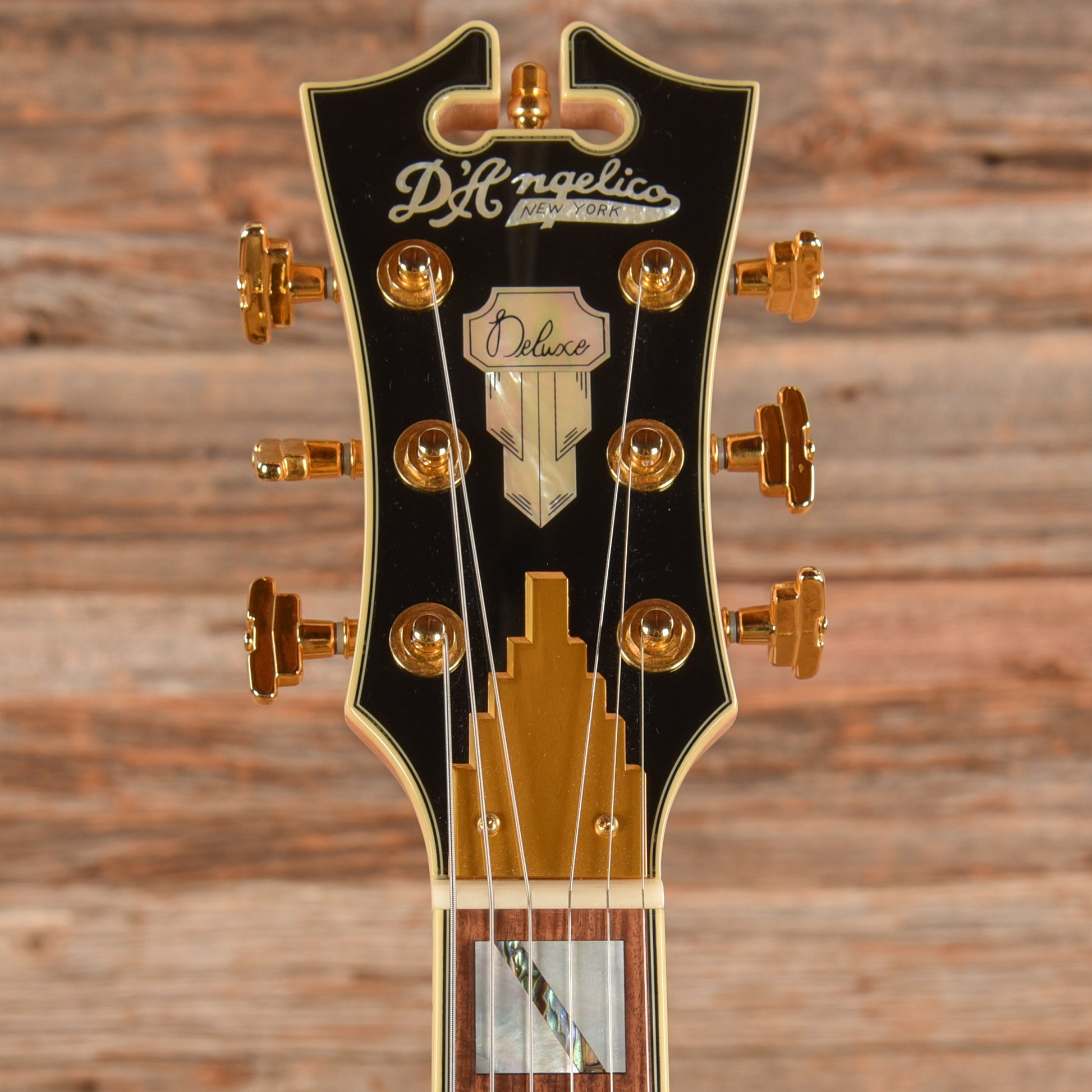 D'Angelico Deluxe Atlantic Hunter Green Electric Guitars / Solid Body