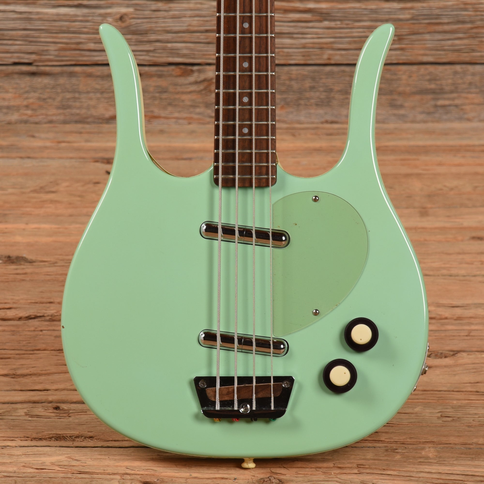 Danelectro Longhorn Bass Surf Green Bass Guitars / 4-String