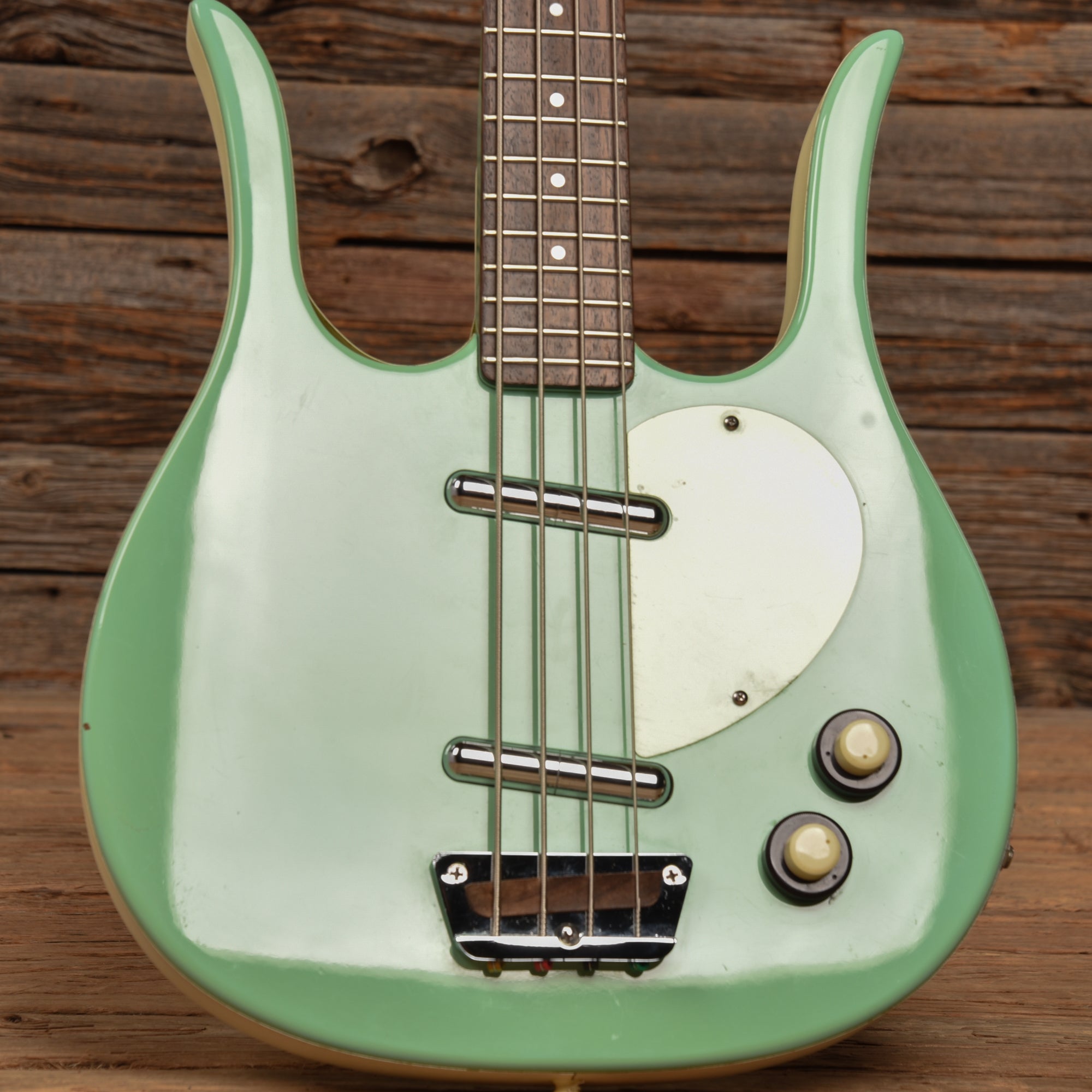 Danelectro Longhorn Bass Surf Green Bass Guitars / 4-String
