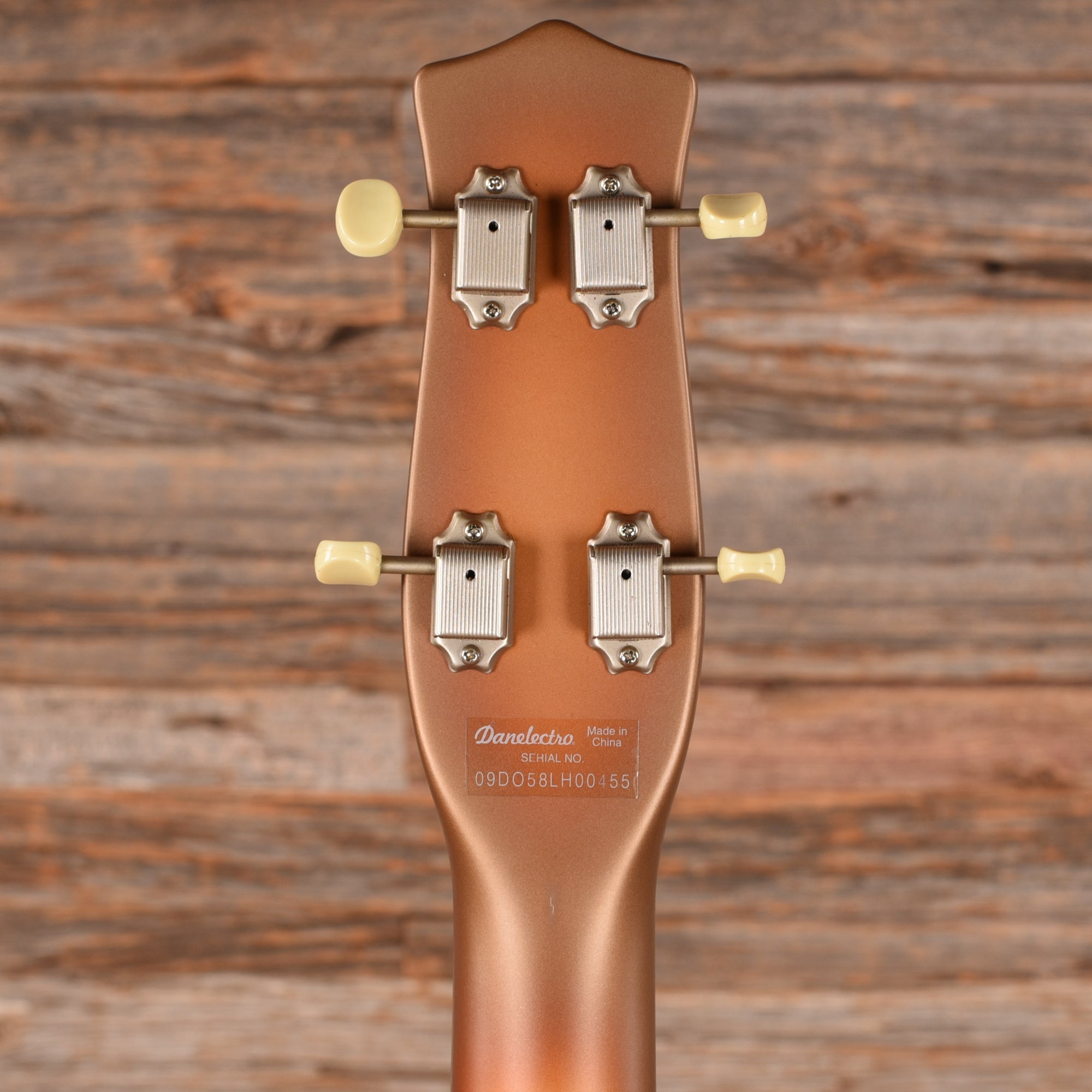 Danelectro Longhorn Short Scale Sunburst Bass Guitars