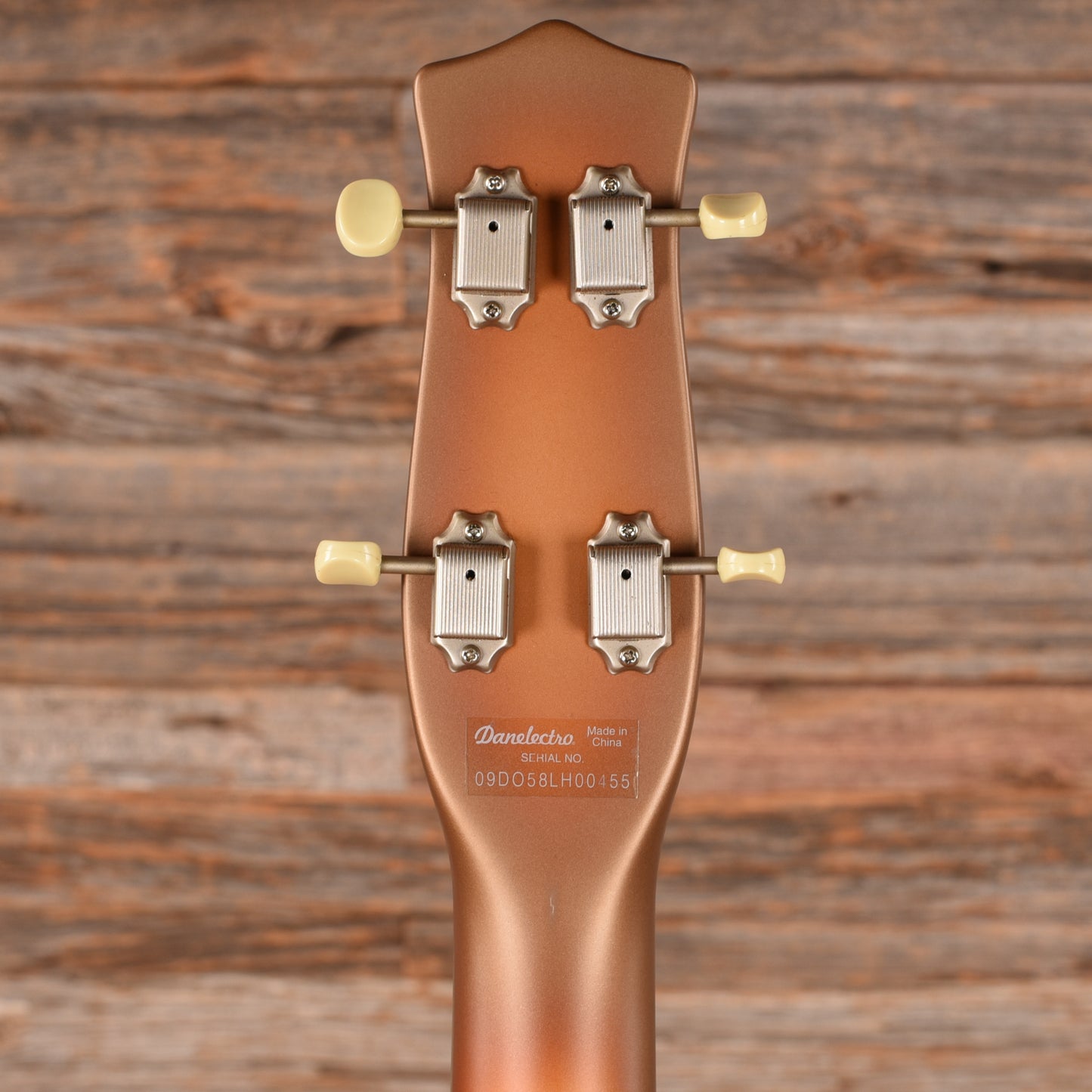 Danelectro Longhorn Short Scale Sunburst Bass Guitars