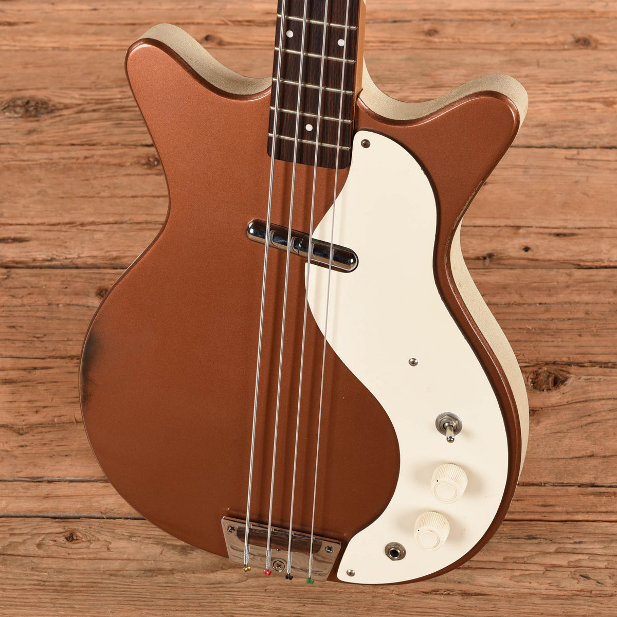 Danelectro Shorthorn 3412 Copper 1960s Bass Guitars