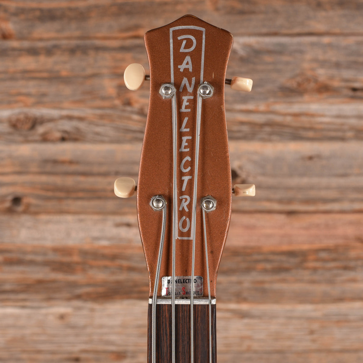 Danelectro Shorthorn 3412 Copper 1960s Bass Guitars