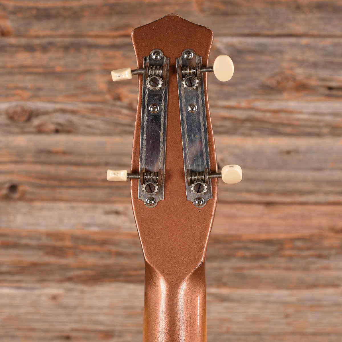Danelectro Shorthorn 3412 Copper 1960s Bass Guitars