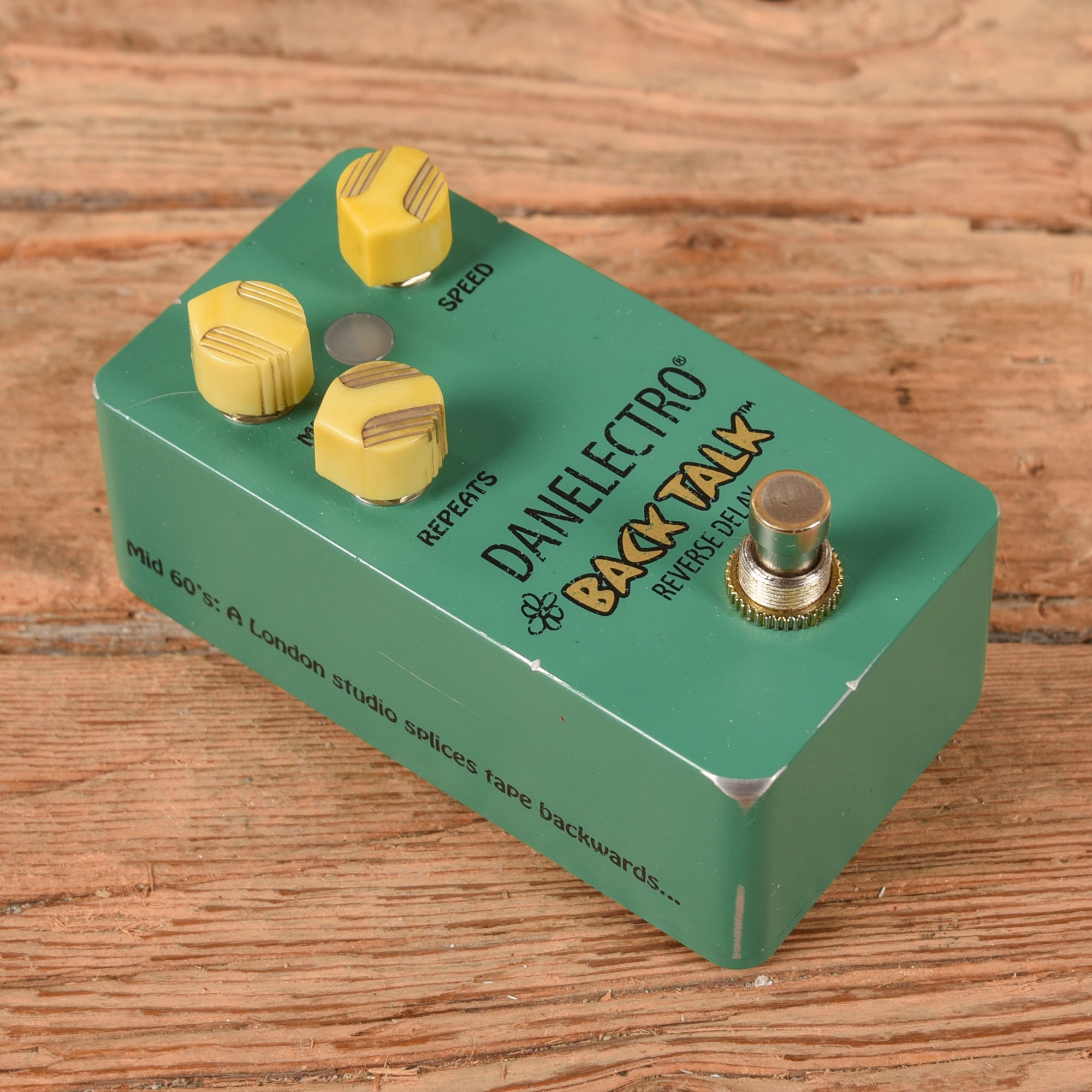 Danelectro Back Talk Reverse Delay – Chicago Music Exchange