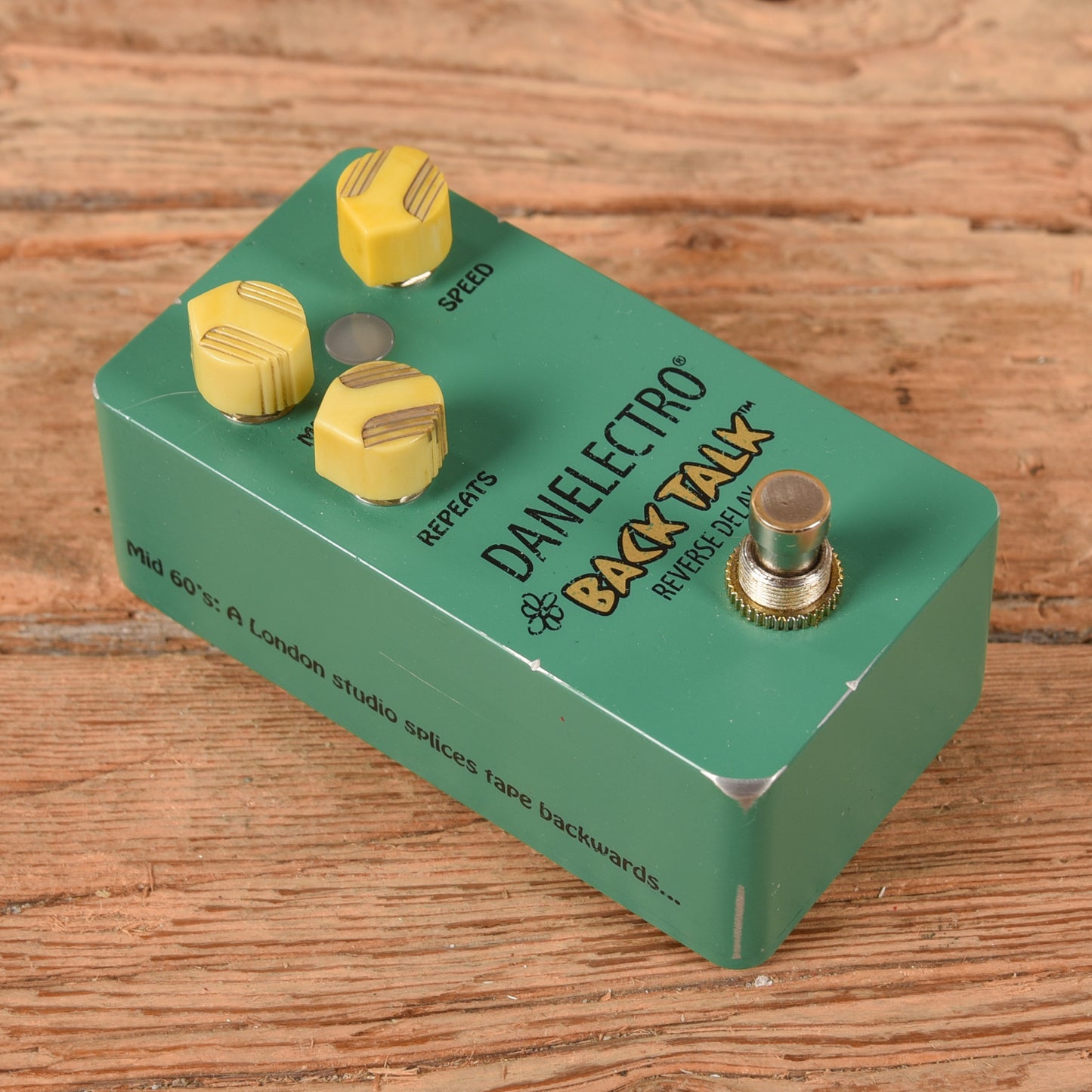 Danelectro Back Talk Reverse Delay Effects and Pedals / Delay
