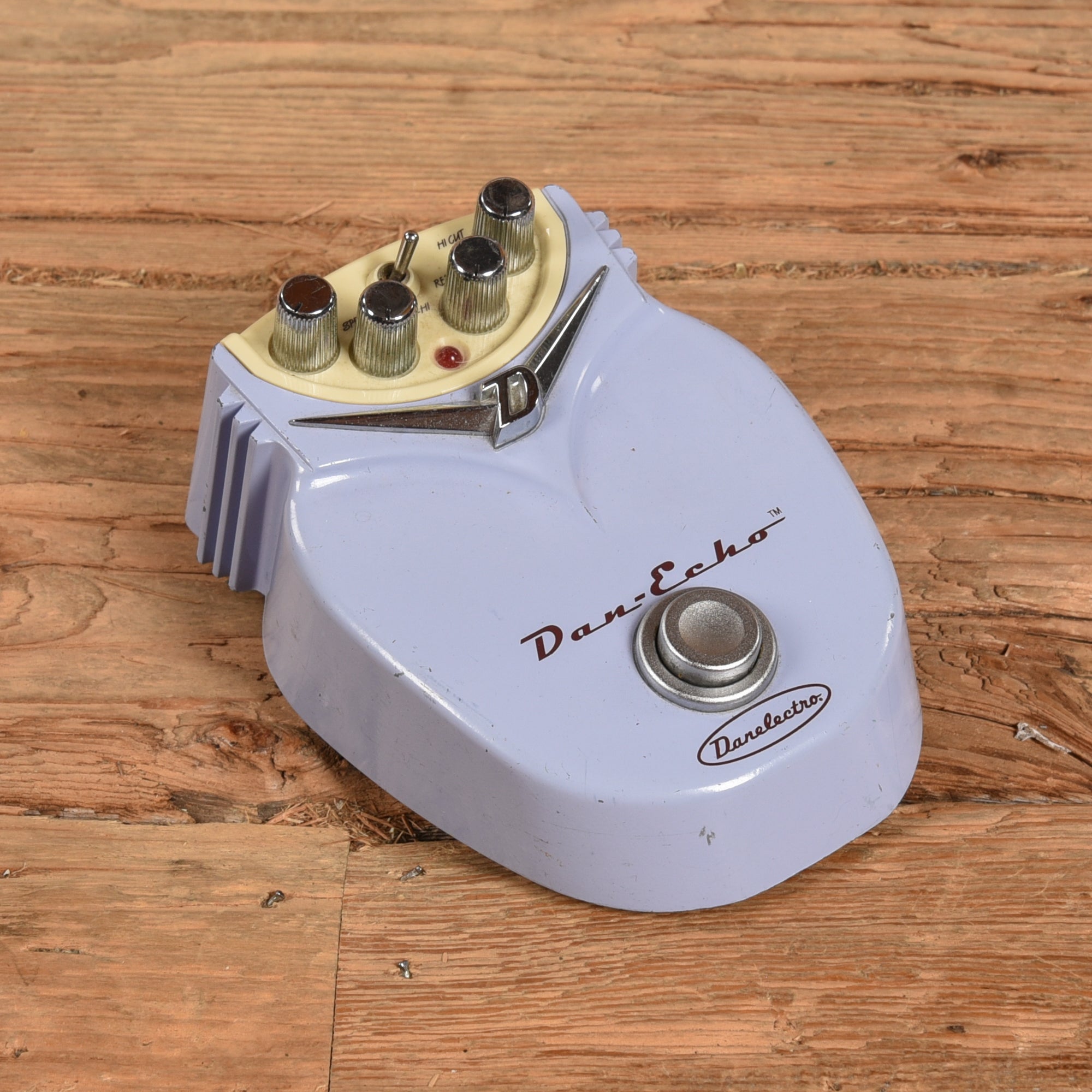 Danelectro Dan Echo Effects and Pedals / Delay