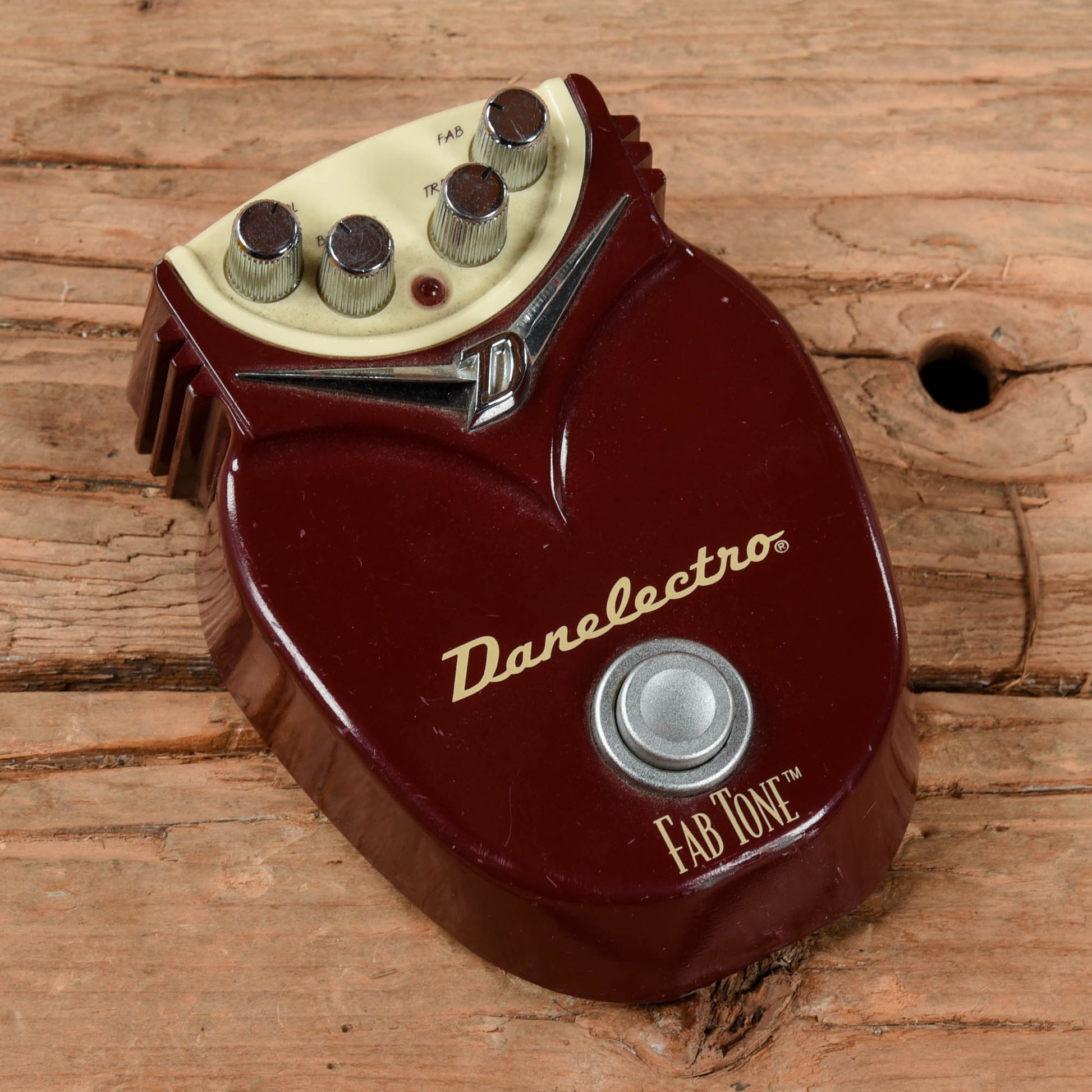 Danelectro Fab Tone Distortion Effects and Pedals / Distortion