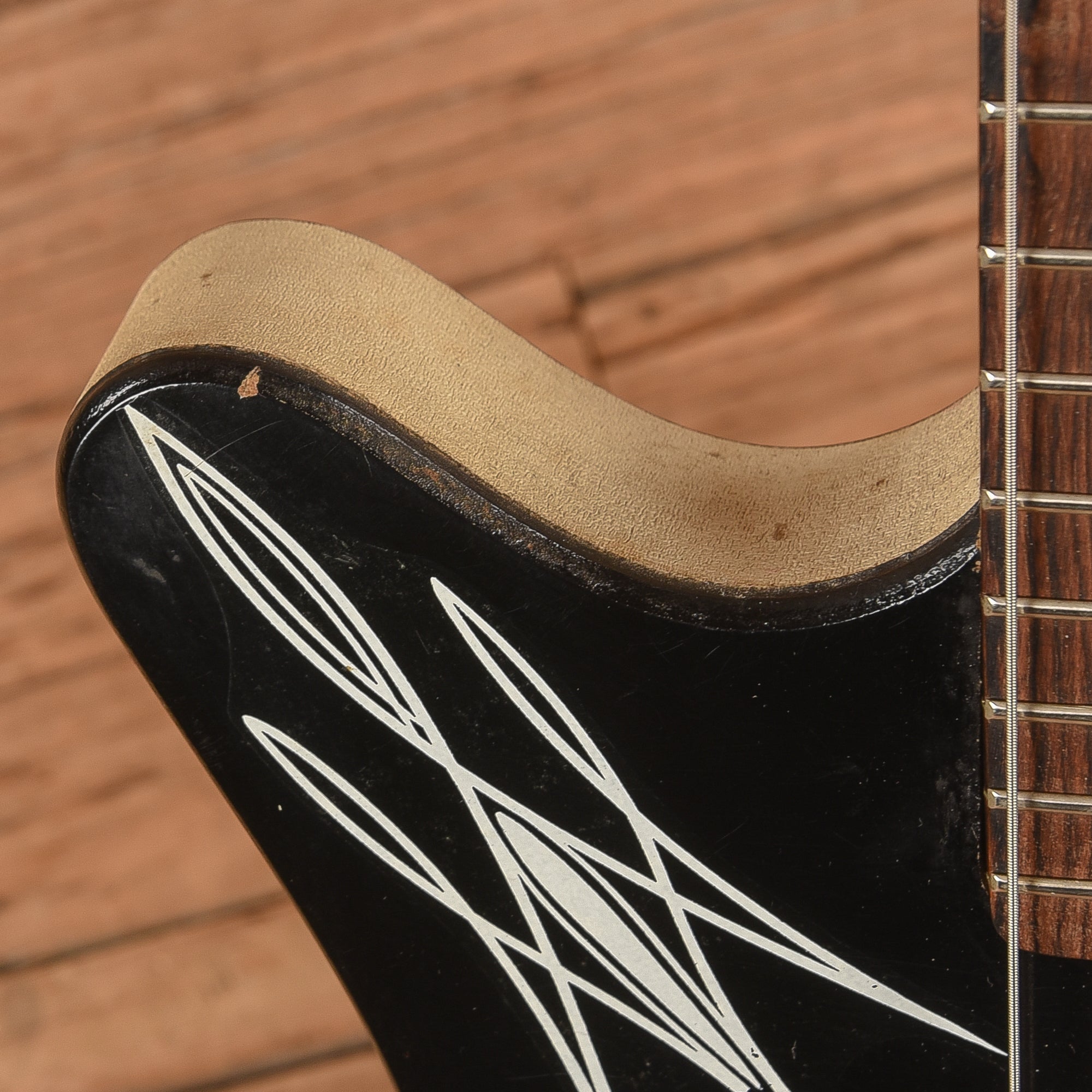 Danelectro Pinstripes Black 1960s Electric Guitars / Semi-Hollow