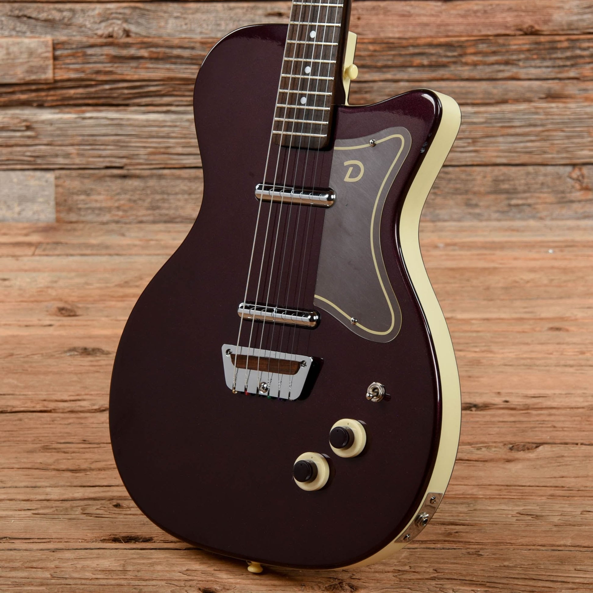 Danelectro U-2 Wine Red Electric Guitars / Semi-Hollow