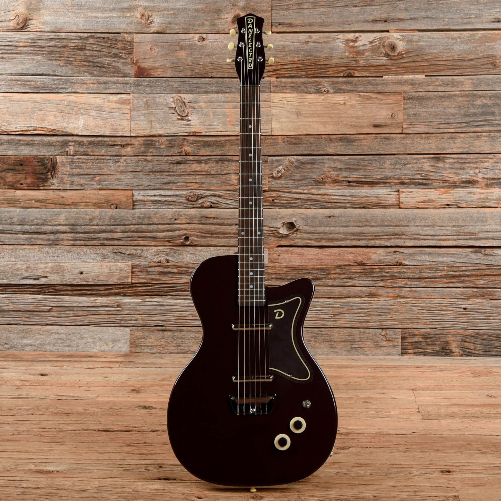 Danelectro U-2 Wine Red Electric Guitars / Semi-Hollow